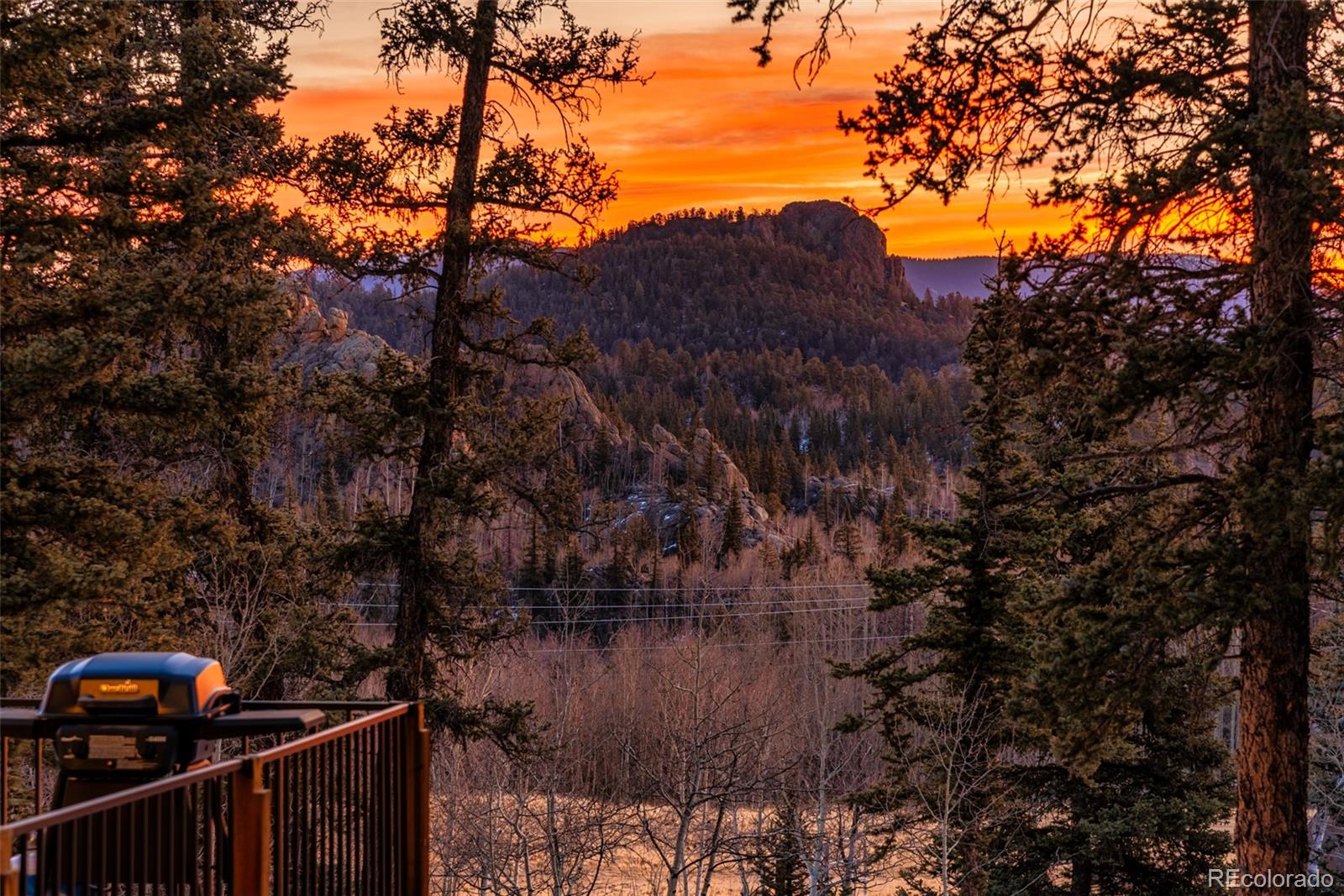 3557 Stagestop Road, Jefferson, CO 80456, 3 Bedrooms Bedrooms, ,2 BathroomsBathrooms,Residential,For Sale,Stagestop,REC7938426
