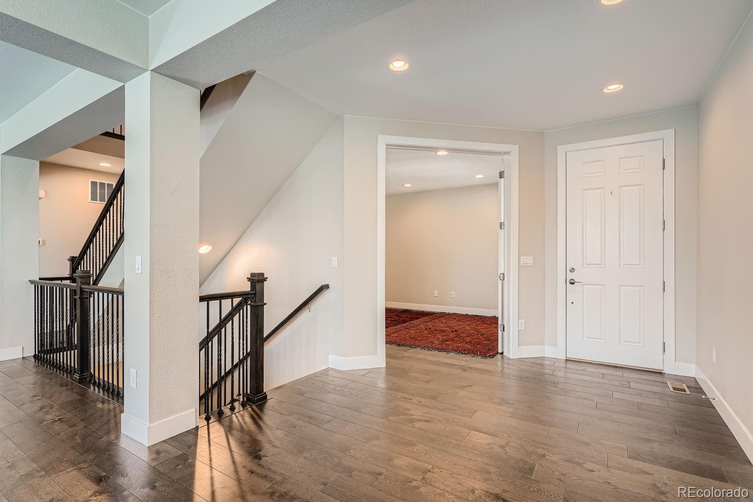 7060 Uriah Street, Aurora, CO 80016, 5 Bedrooms Bedrooms, ,4 BathroomsBathrooms,Residential,For Sale,Uriah,REC8927441