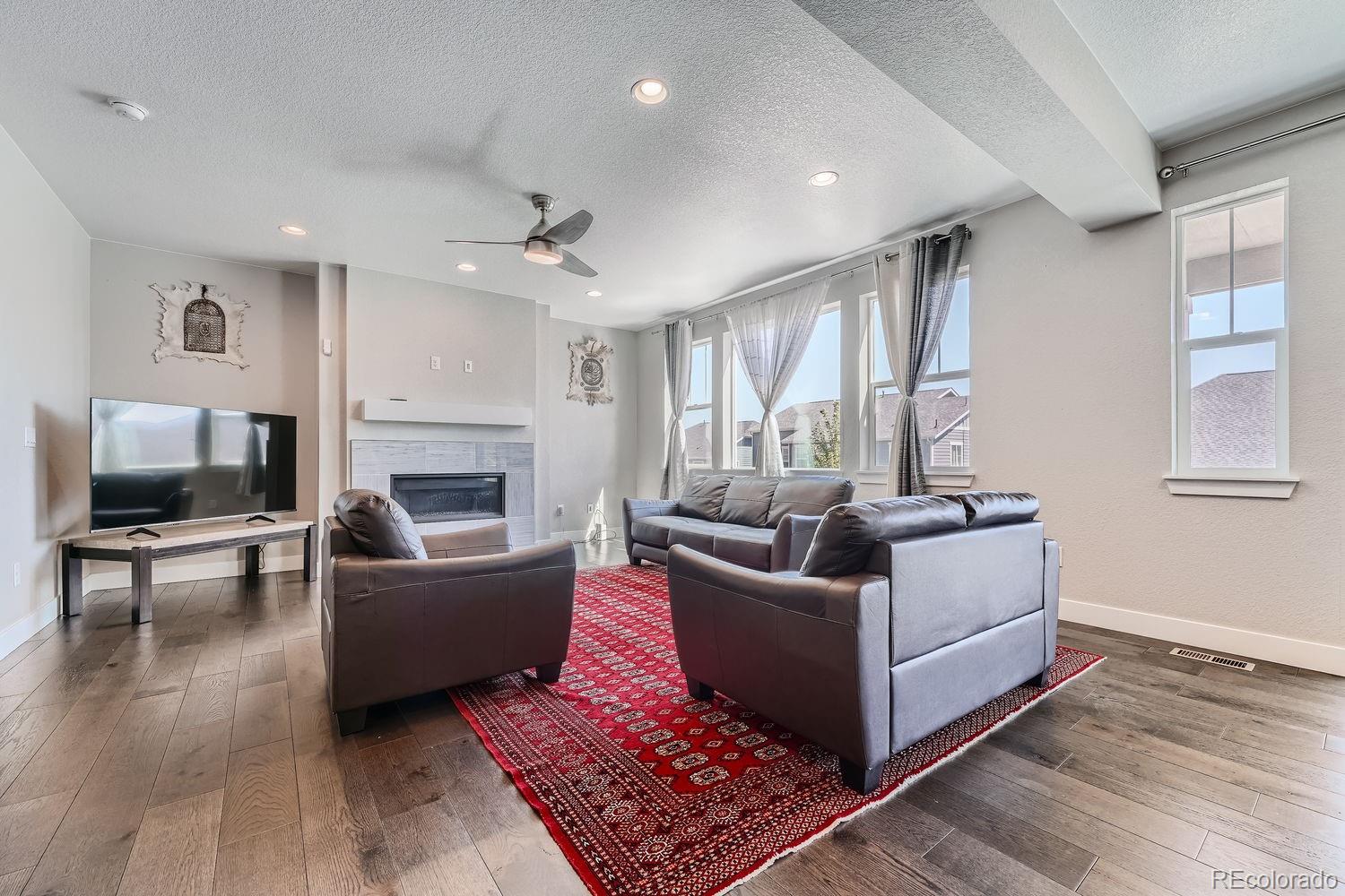 7060 Uriah Street, Aurora, CO 80016, 5 Bedrooms Bedrooms, ,4 BathroomsBathrooms,Residential,For Sale,Uriah,REC8927441
