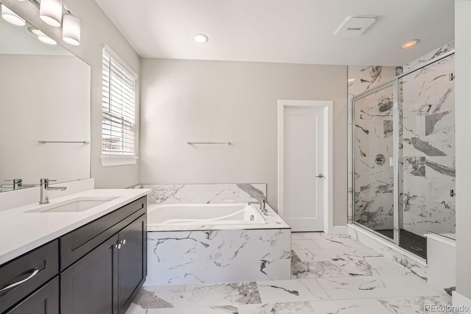 7060 Uriah Street, Aurora, CO 80016, 5 Bedrooms Bedrooms, ,4 BathroomsBathrooms,Residential,For Sale,Uriah,REC8927441
