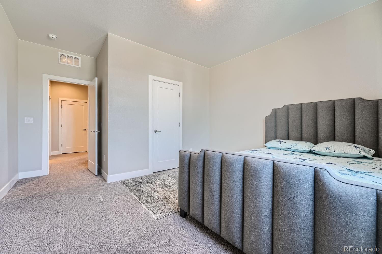 7060 Uriah Street, Aurora, CO 80016, 5 Bedrooms Bedrooms, ,4 BathroomsBathrooms,Residential,For Sale,Uriah,REC8927441