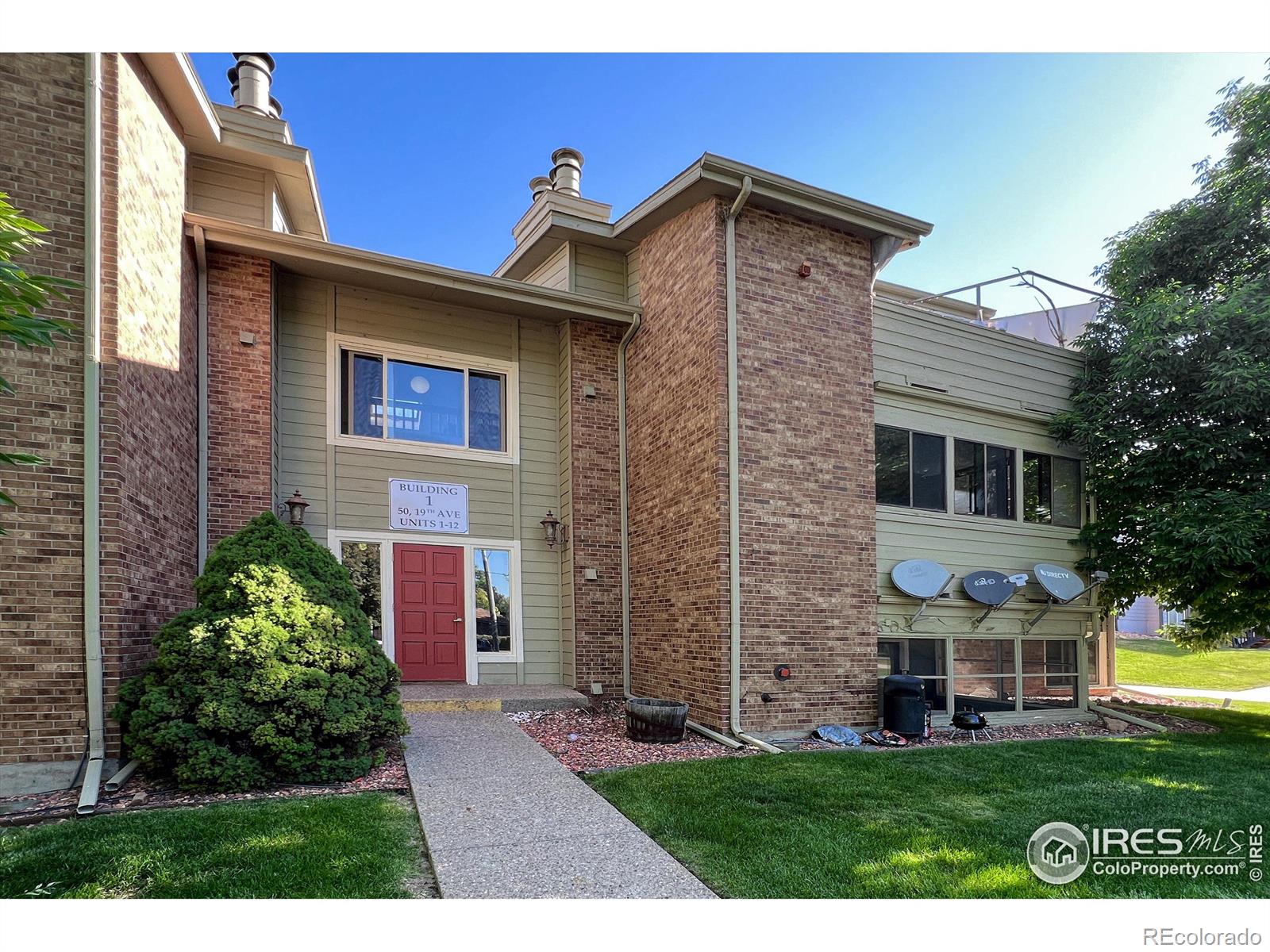 50 19th Avenue #1, Longmont, CO 80501, 2 Bedrooms Bedrooms, ,2 BathroomsBathrooms,Residential,For Sale,19th,RECIR1011972