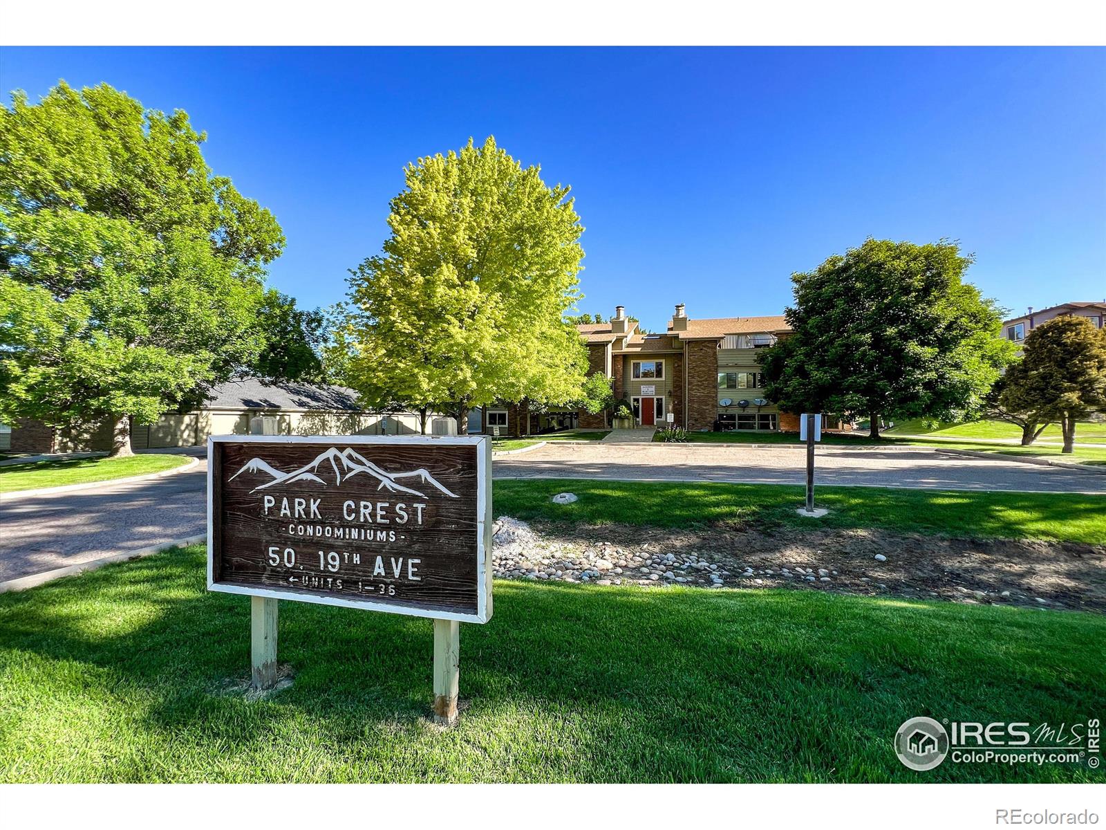 50 19th Avenue #1, Longmont, CO 80501, 2 Bedrooms Bedrooms, ,2 BathroomsBathrooms,Residential,For Sale,19th,RECIR1011972