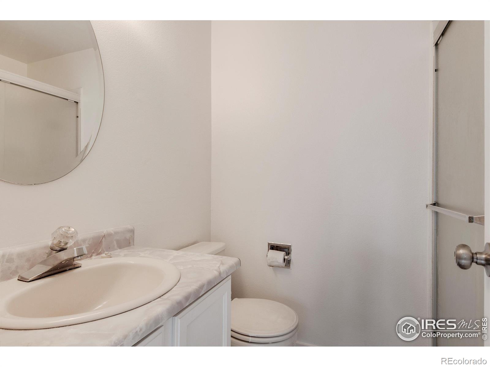 50 19th Avenue #1, Longmont, CO 80501, 2 Bedrooms Bedrooms, ,2 BathroomsBathrooms,Residential,For Sale,19th,RECIR1011972