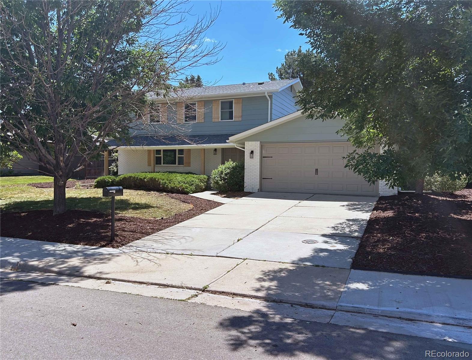 8834 E Radcliff Avenue, Denver, CO 80237, 4 Bedrooms Bedrooms, ,3 BathroomsBathrooms,Residential,For Sale,Radcliff,REC7649297