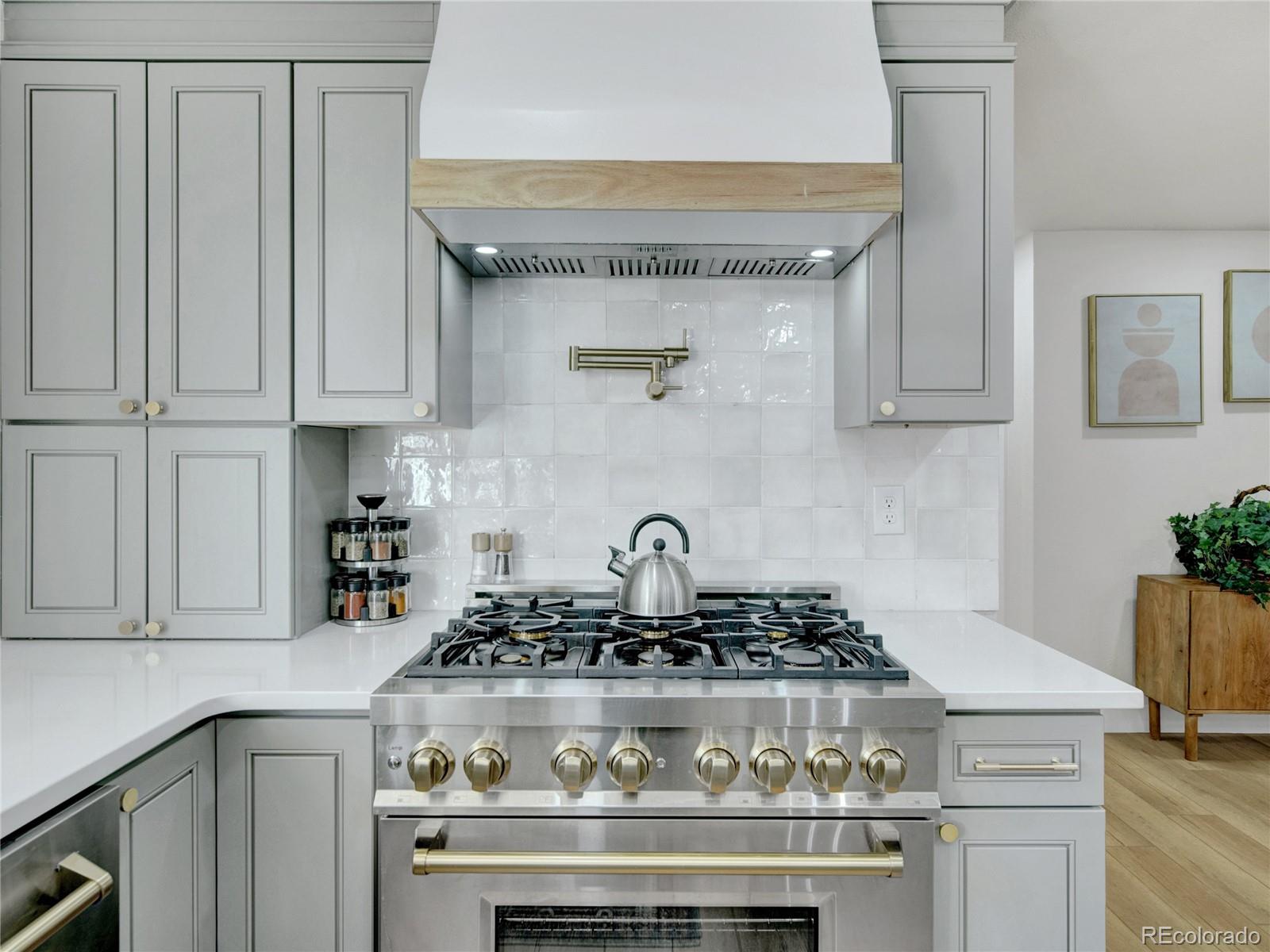 8834 E Radcliff Avenue, Denver, CO 80237, 4 Bedrooms Bedrooms, ,3 BathroomsBathrooms,Residential,For Sale,Radcliff,REC7649297