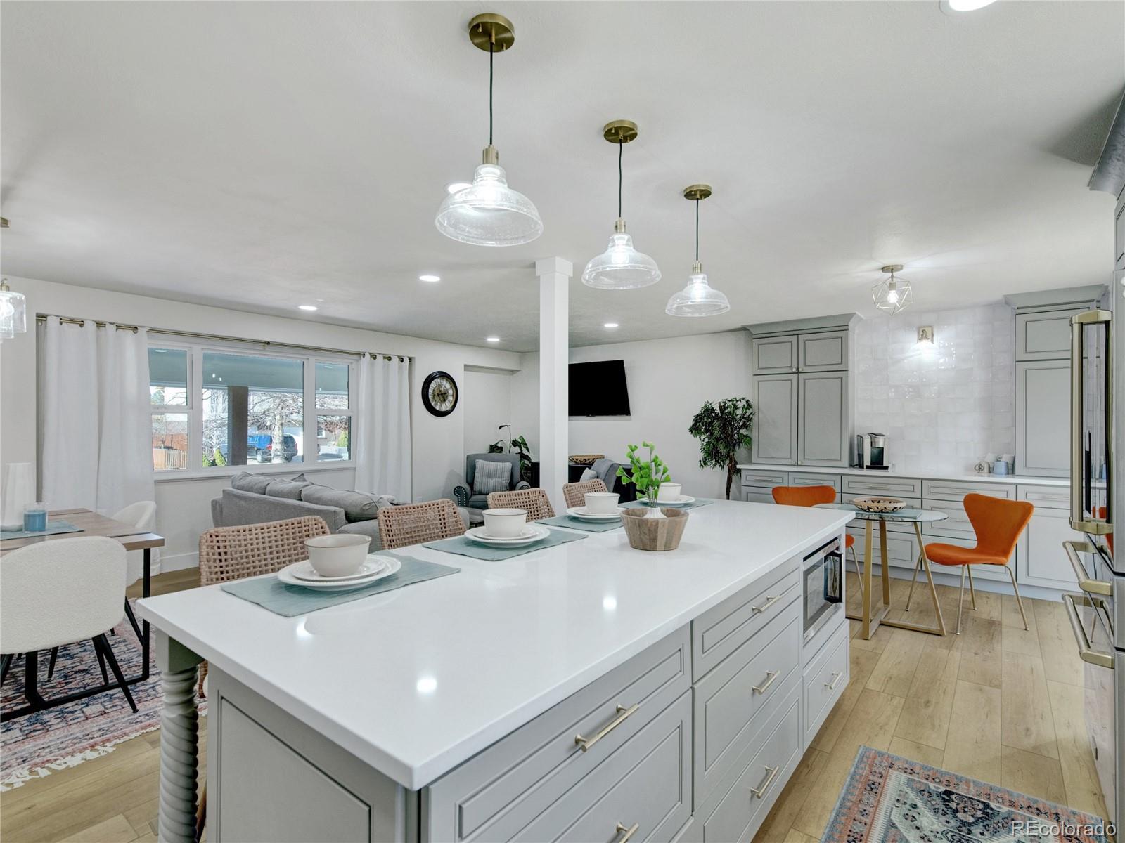 8834 E Radcliff Avenue, Denver, CO 80237, 4 Bedrooms Bedrooms, ,3 BathroomsBathrooms,Residential,For Sale,Radcliff,REC7649297