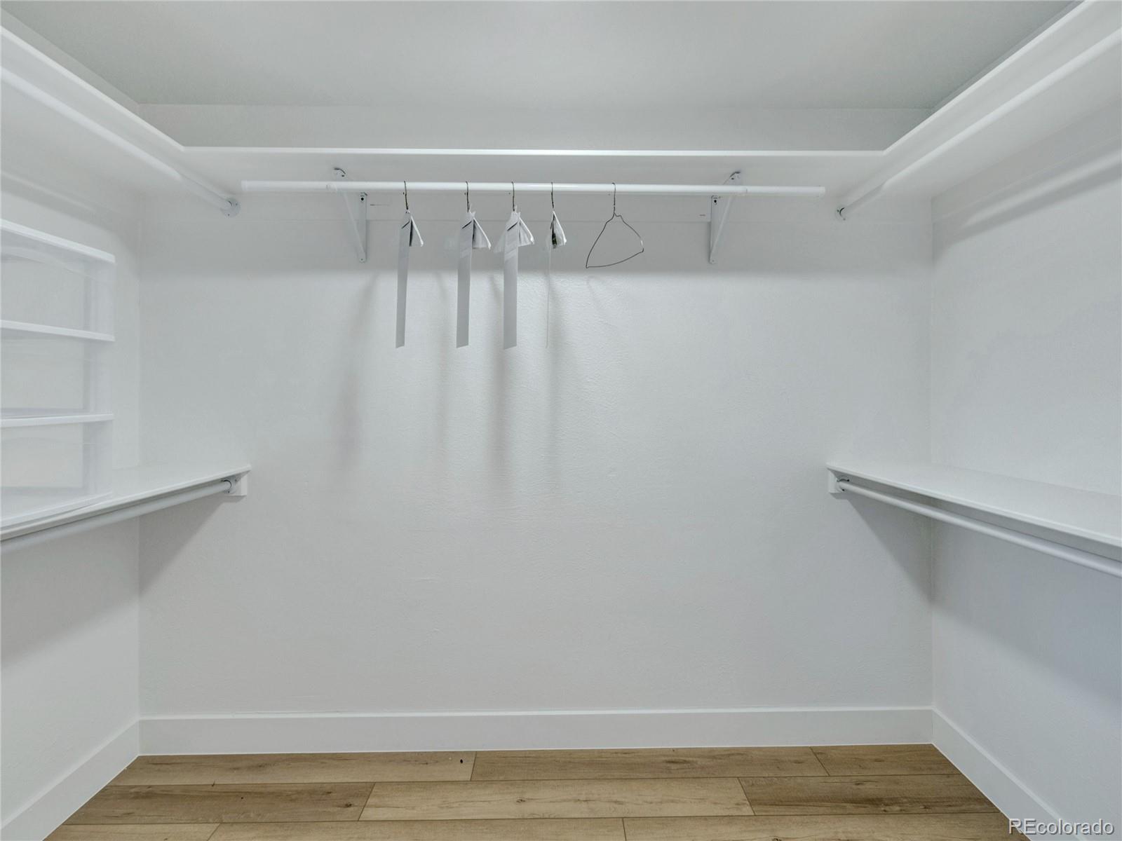 8834 E Radcliff Avenue, Denver, CO 80237, 4 Bedrooms Bedrooms, ,3 BathroomsBathrooms,Residential,For Sale,Radcliff,REC7649297