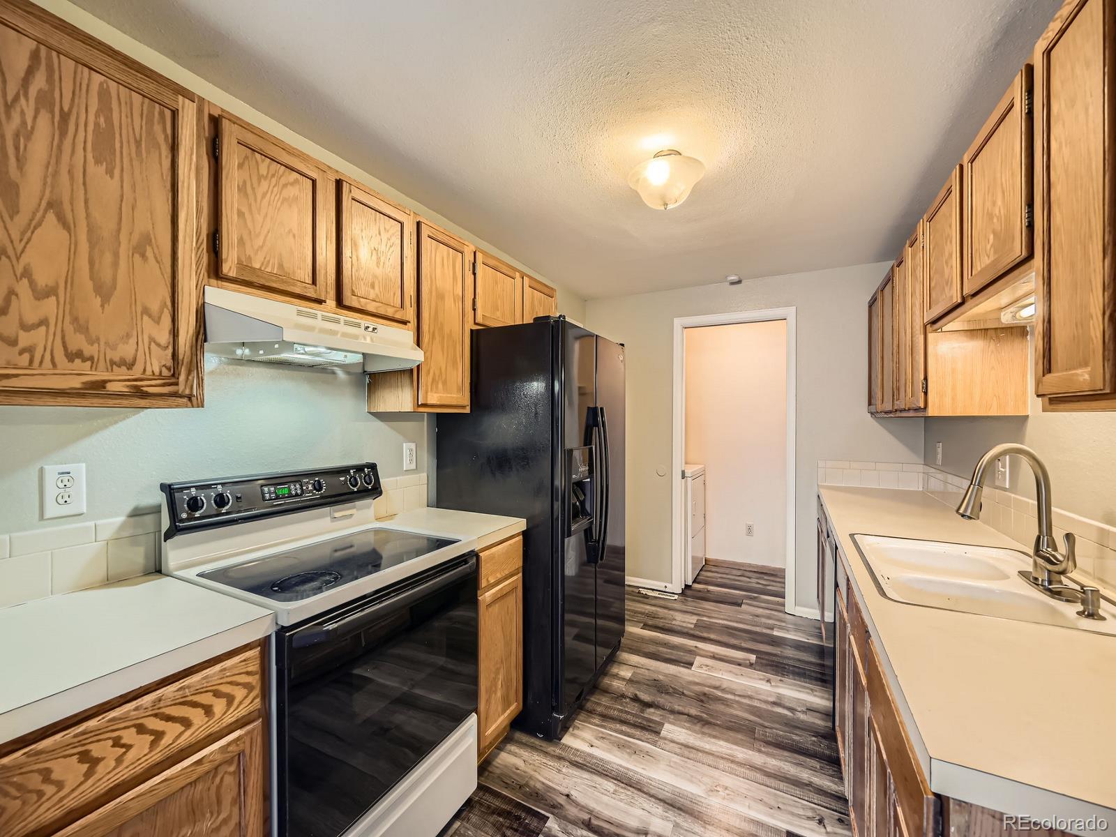 1918 Lincoln Street, Longmont, CO 80501, 5 Bedrooms Bedrooms, ,3 BathroomsBathrooms,Residential,For Sale,Lincoln,REC3229379