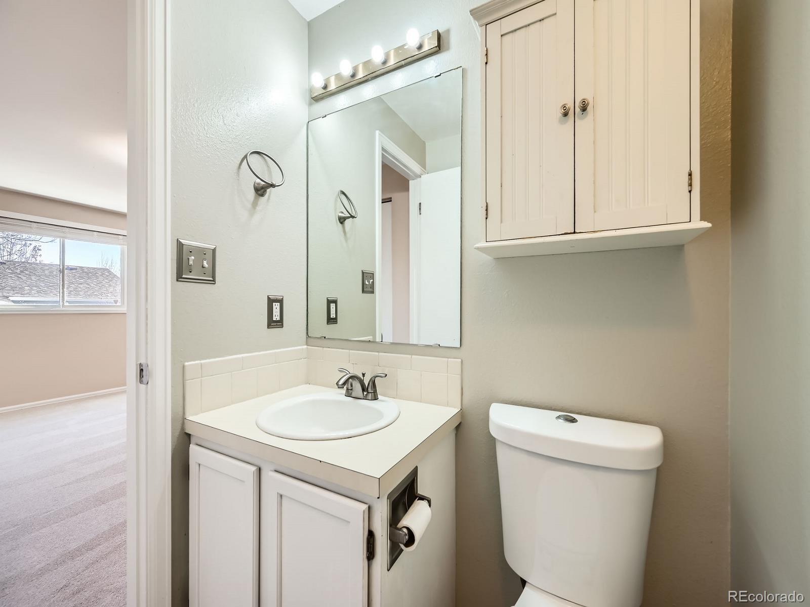1918 Lincoln Street, Longmont, CO 80501, 5 Bedrooms Bedrooms, ,3 BathroomsBathrooms,Residential,For Sale,Lincoln,REC3229379