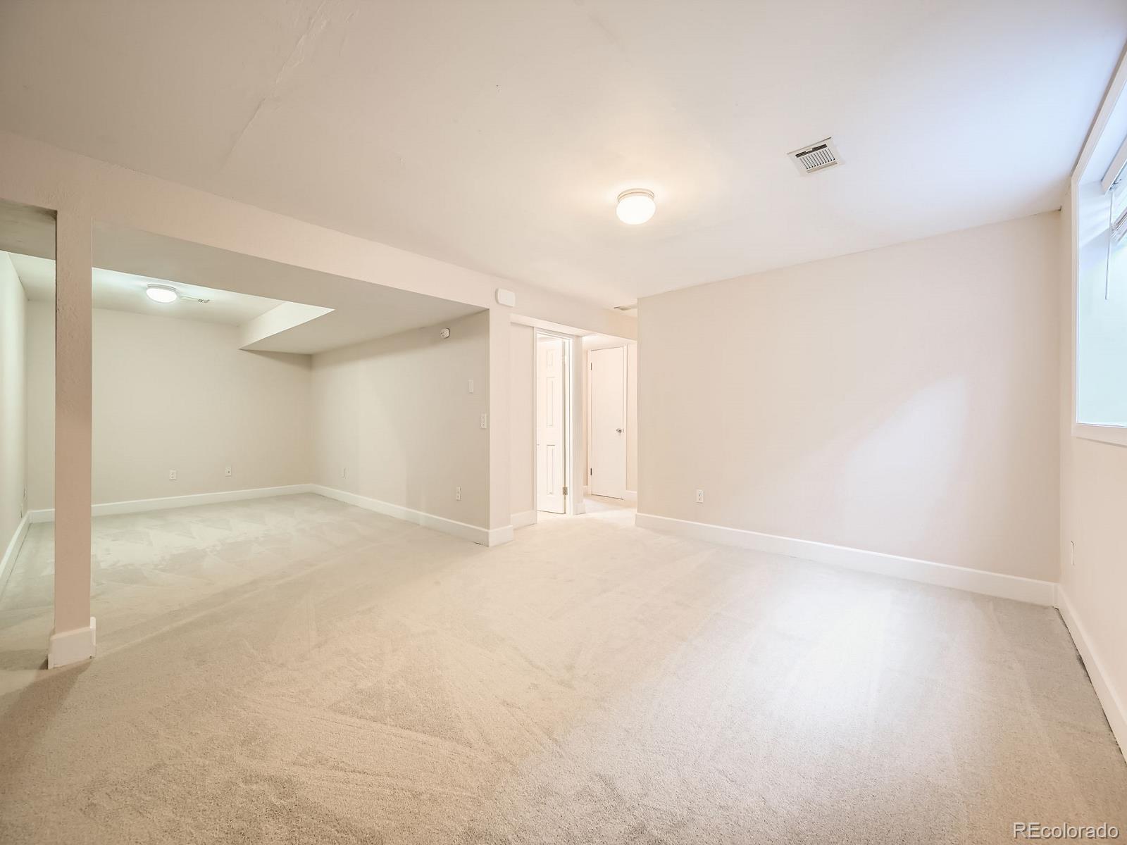 1918 Lincoln Street, Longmont, CO 80501, 5 Bedrooms Bedrooms, ,3 BathroomsBathrooms,Residential,For Sale,Lincoln,REC3229379