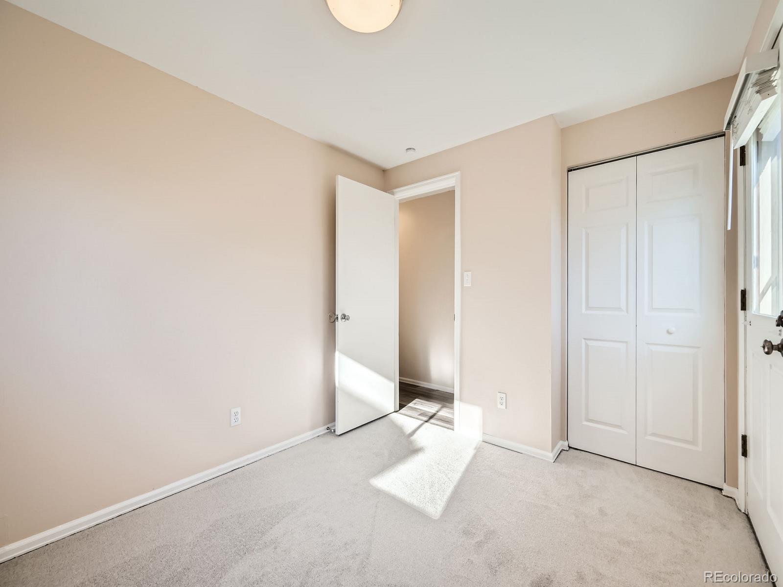 1918 Lincoln Street, Longmont, CO 80501, 5 Bedrooms Bedrooms, ,3 BathroomsBathrooms,Residential,For Sale,Lincoln,REC3229379