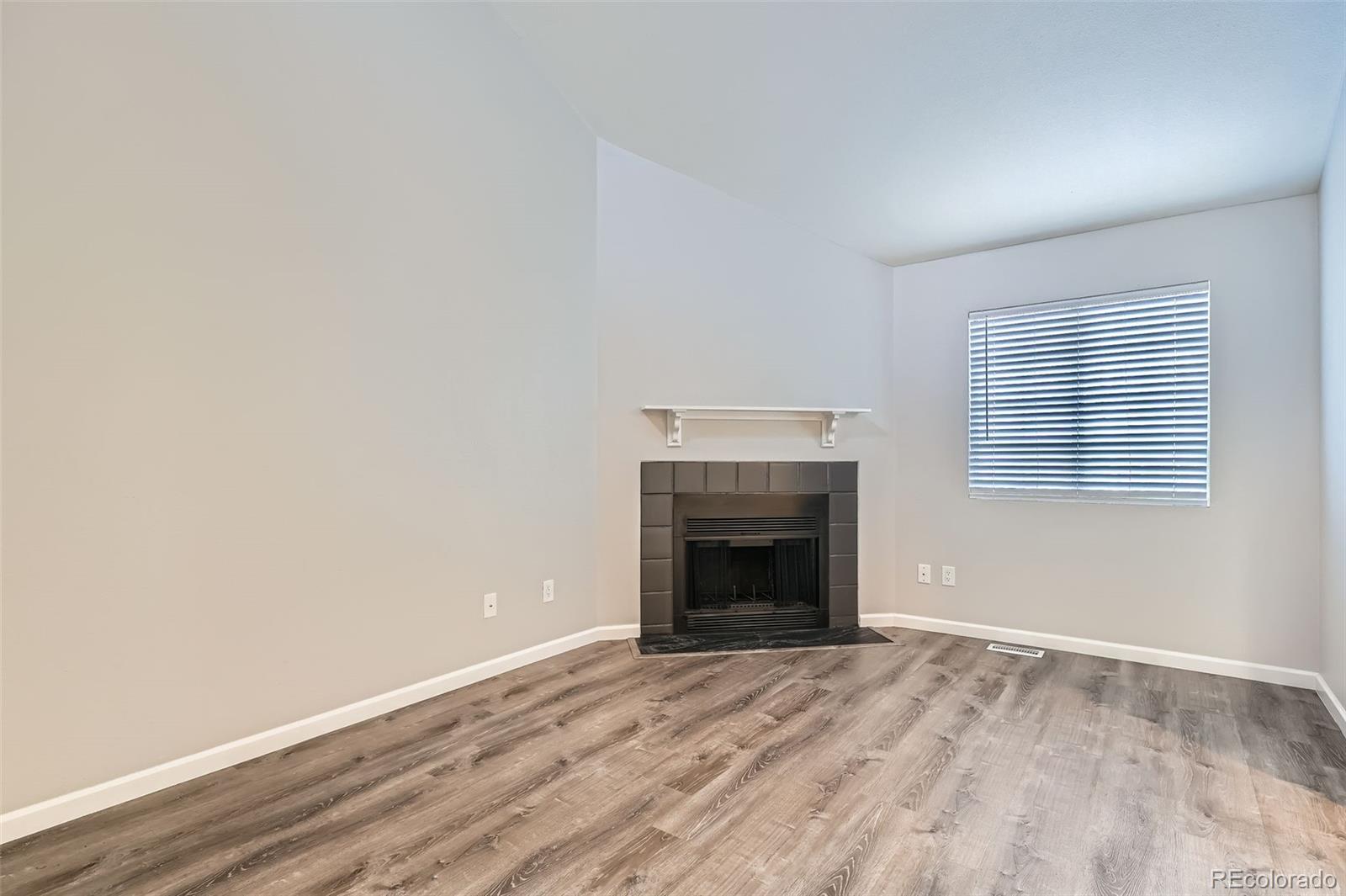 3923 121st Avenue, Thornton, CO 80241, 2 Bedrooms Bedrooms, ,2 BathroomsBathrooms,Residential,For Sale,121st,REC8254915