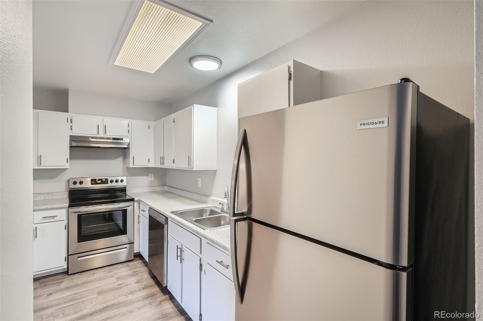 3923 121st Avenue, Thornton, CO 80241, 2 Bedrooms Bedrooms, ,2 BathroomsBathrooms,Residential,For Sale,121st,REC8254915