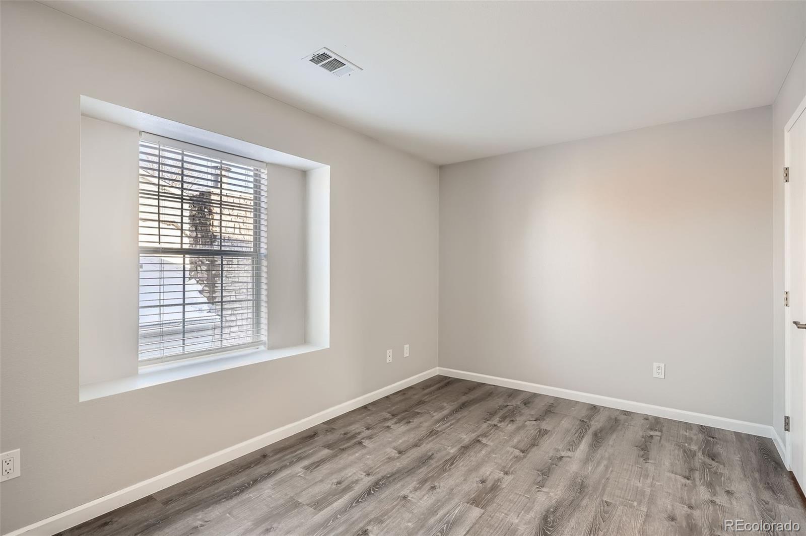 3923 121st Avenue, Thornton, CO 80241, 2 Bedrooms Bedrooms, ,2 BathroomsBathrooms,Residential,For Sale,121st,REC8254915