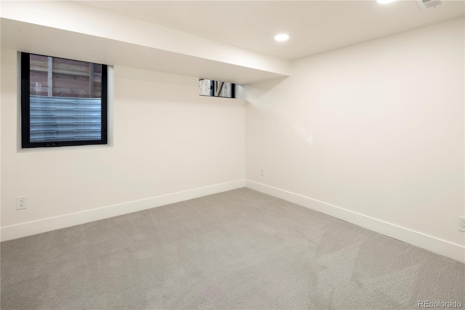 1151 Grant Street, Denver, CO 80210, 3 Bedrooms Bedrooms, ,3 BathroomsBathrooms,Residential,For Sale,Grant,REC9107690