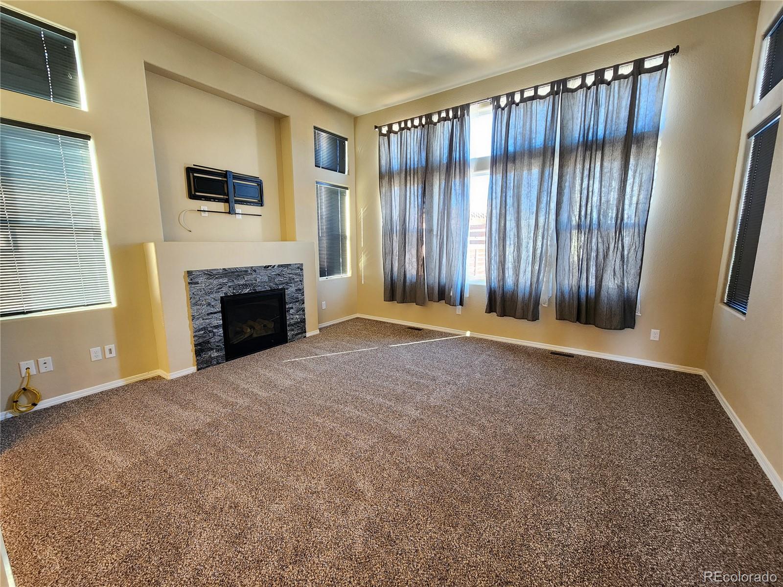 7040 Jagged Rock Circle, Colorado Springs, CO 80927, 5 Bedrooms Bedrooms, ,4 BathroomsBathrooms,Rental,For Rent,Jagged Rock,REC6206253