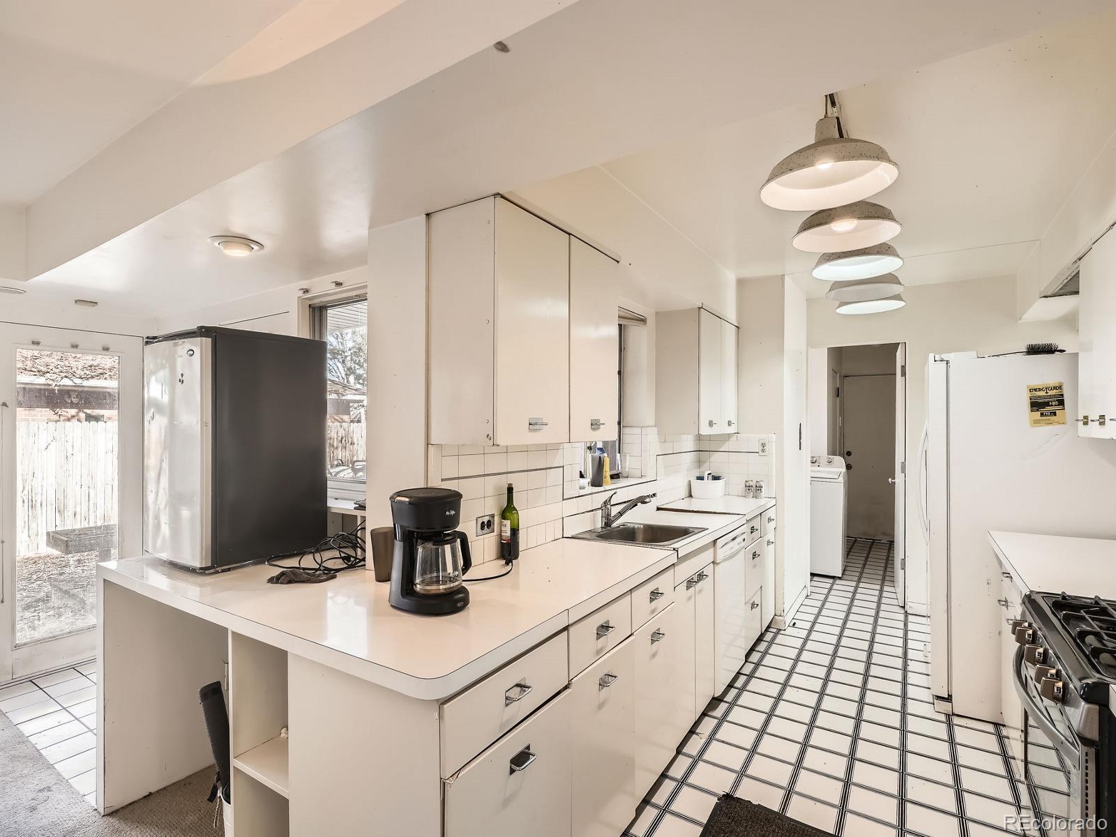 5931 6th, Denver, CO 80220, 3 Bedrooms Bedrooms, ,2 BathroomsBathrooms,Residential,For Sale,6th,REC3629076