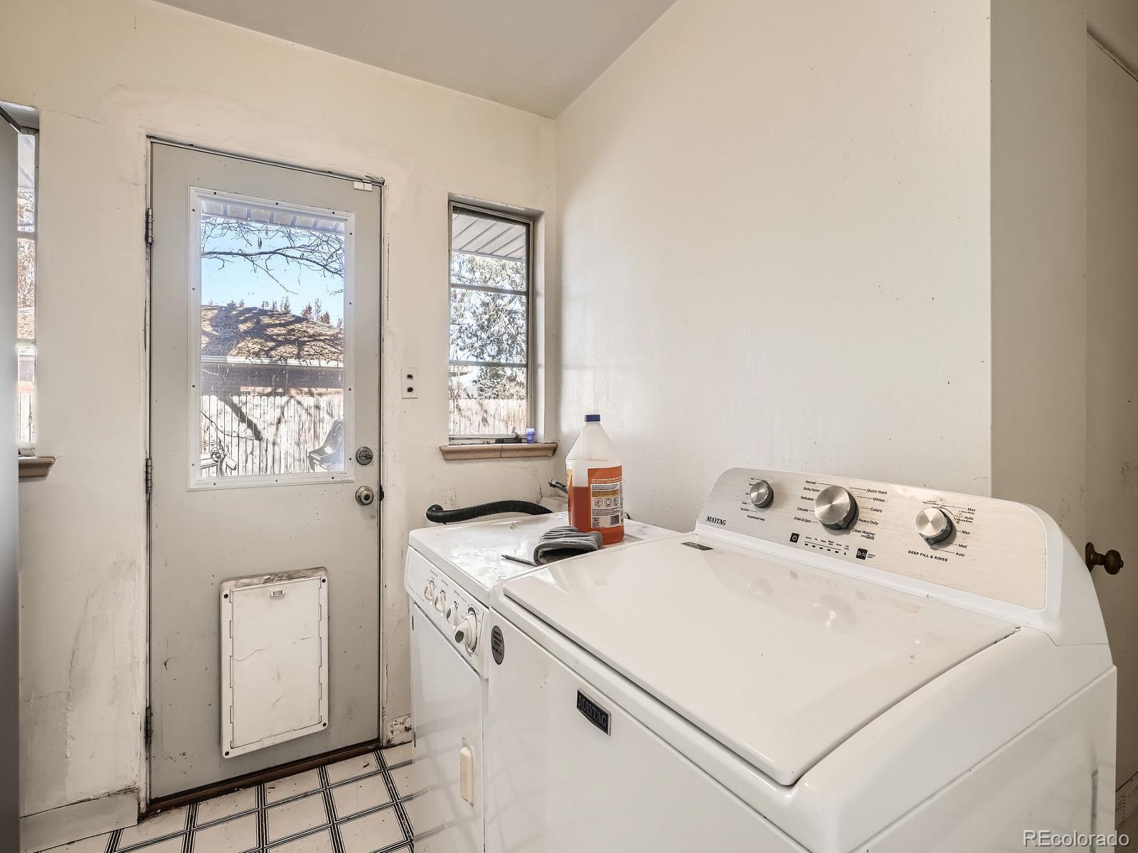 5931 6th, Denver, CO 80220, 3 Bedrooms Bedrooms, ,2 BathroomsBathrooms,Residential,For Sale,6th,REC3629076