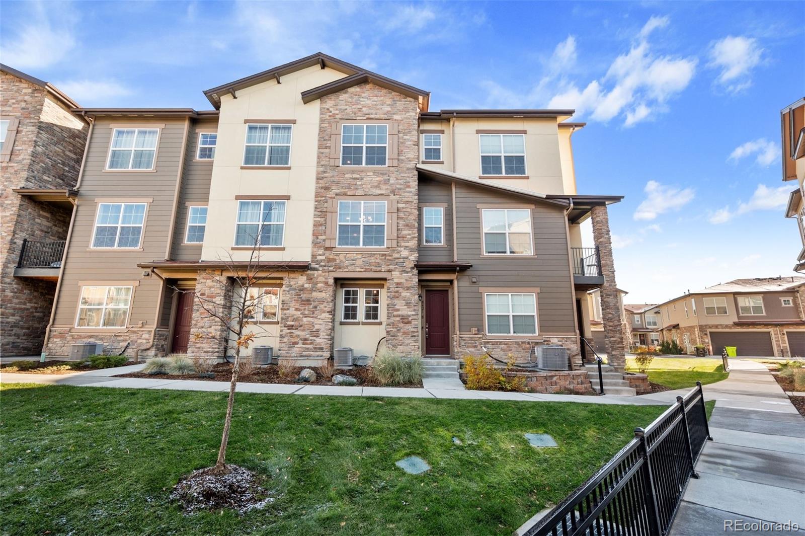 8421 Galvani Trail #E, Littleton, CO 80129, 2 Bedrooms Bedrooms, ,3 BathroomsBathrooms,Residential,For Sale,Galvani,REC9594154