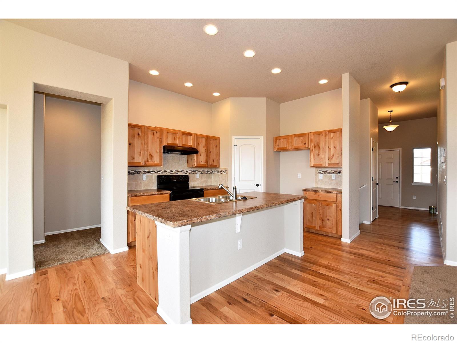 319 Soleil Street, Windsor, CO 80550, 3 Bedrooms Bedrooms, ,2 BathroomsBathrooms,Residential,For Sale,Soleil,RECIR1023026