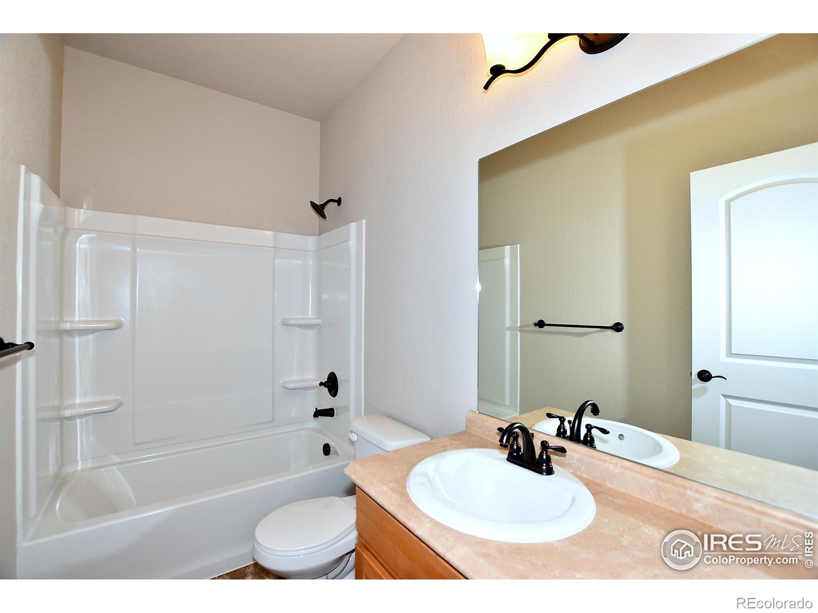 319 Soleil Street, Windsor, CO 80550, 3 Bedrooms Bedrooms, ,2 BathroomsBathrooms,Residential,For Sale,Soleil,RECIR1023026