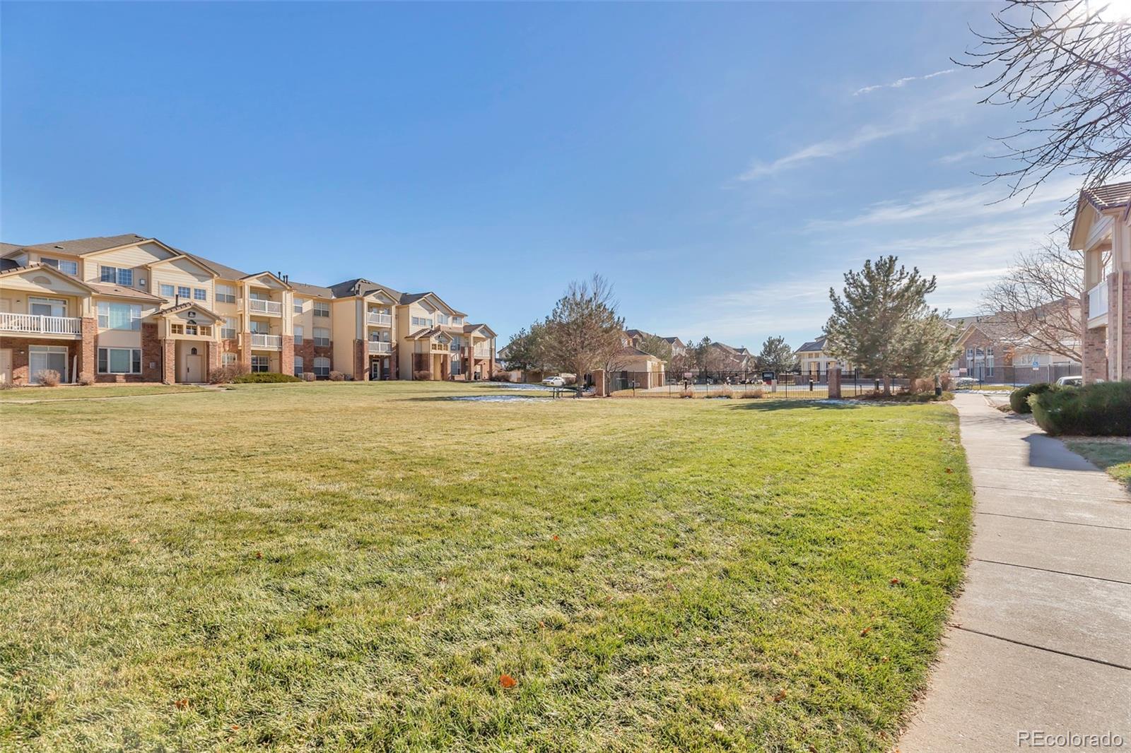 5726 Genoa Way #10-106, Aurora, CO 80019, 2 Bedrooms Bedrooms, ,2 BathroomsBathrooms,Residential,For Sale,Genoa,REC9055029