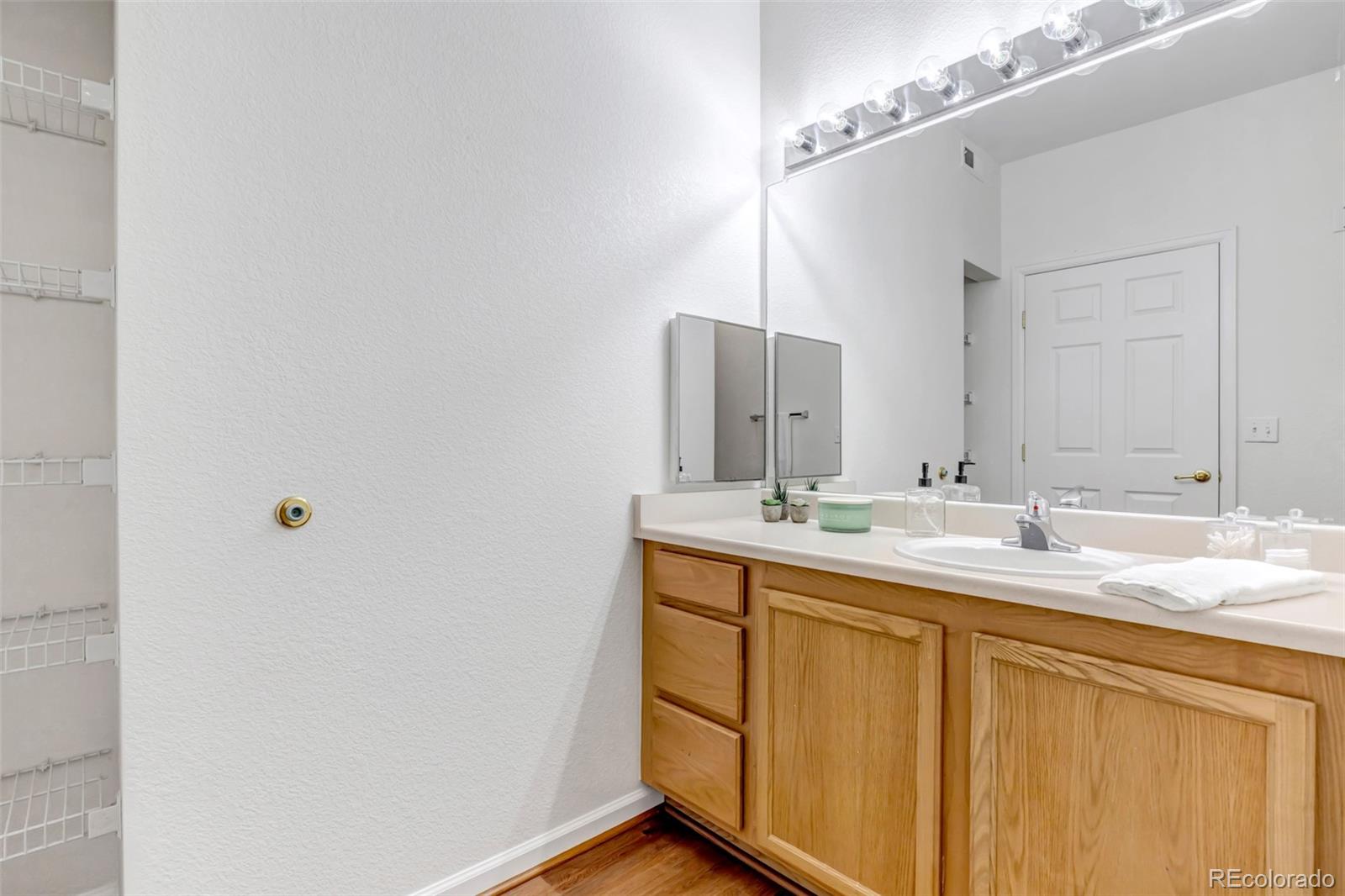 5726 Genoa Way #10-106, Aurora, CO 80019, 2 Bedrooms Bedrooms, ,2 BathroomsBathrooms,Residential,For Sale,Genoa,REC9055029