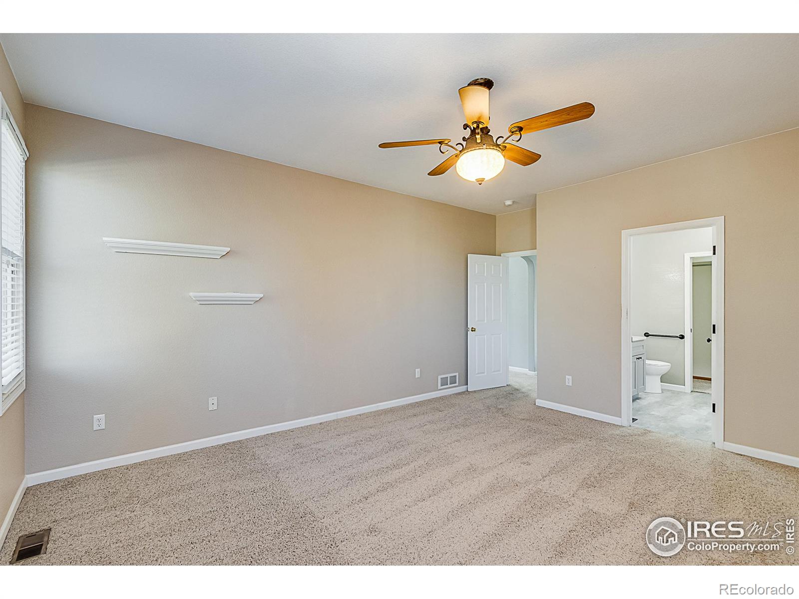 1003 4th Street, Johnstown, CO 80534, 4 Bedrooms Bedrooms, ,3 BathroomsBathrooms,Residential,For Sale,4th,RECIR1023071