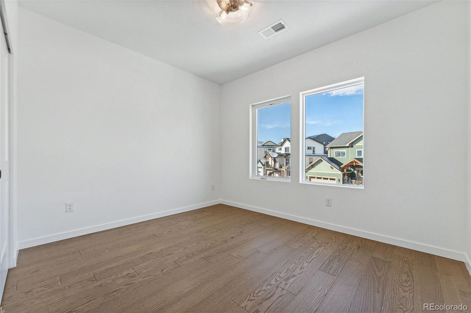 924 Sunflower Street, Louisville, CO 80027, 5 Bedrooms Bedrooms, ,5 BathroomsBathrooms,Residential,For Sale,Sunflower,REC4114894