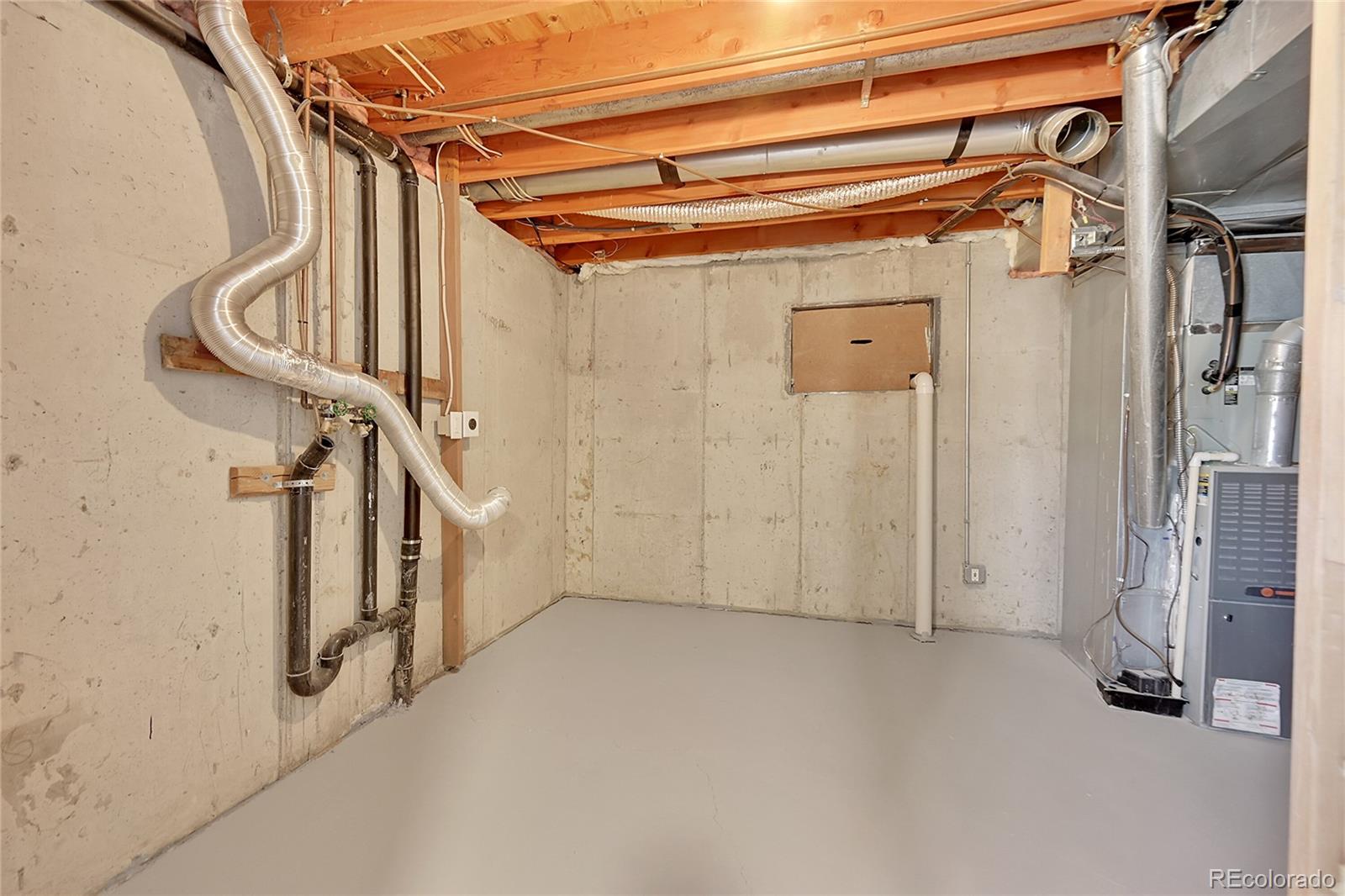 10536 Irving Court, Westminster, CO 80031, 4 Bedrooms Bedrooms, ,4 BathroomsBathrooms,Residential,For Sale,Irving,REC5097663
