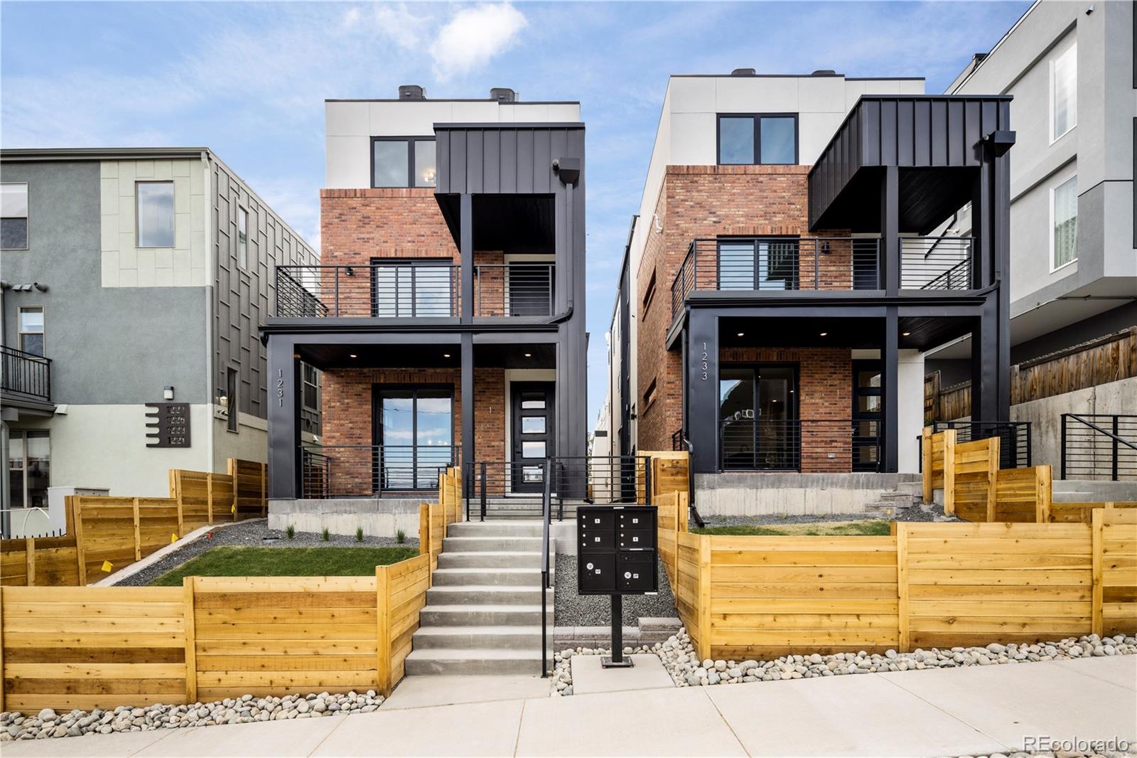 1231 Perry Street #2, Denver, CO 80204, 3 Bedrooms Bedrooms, ,4 BathroomsBathrooms,Residential,For Sale,Perry,REC4162532