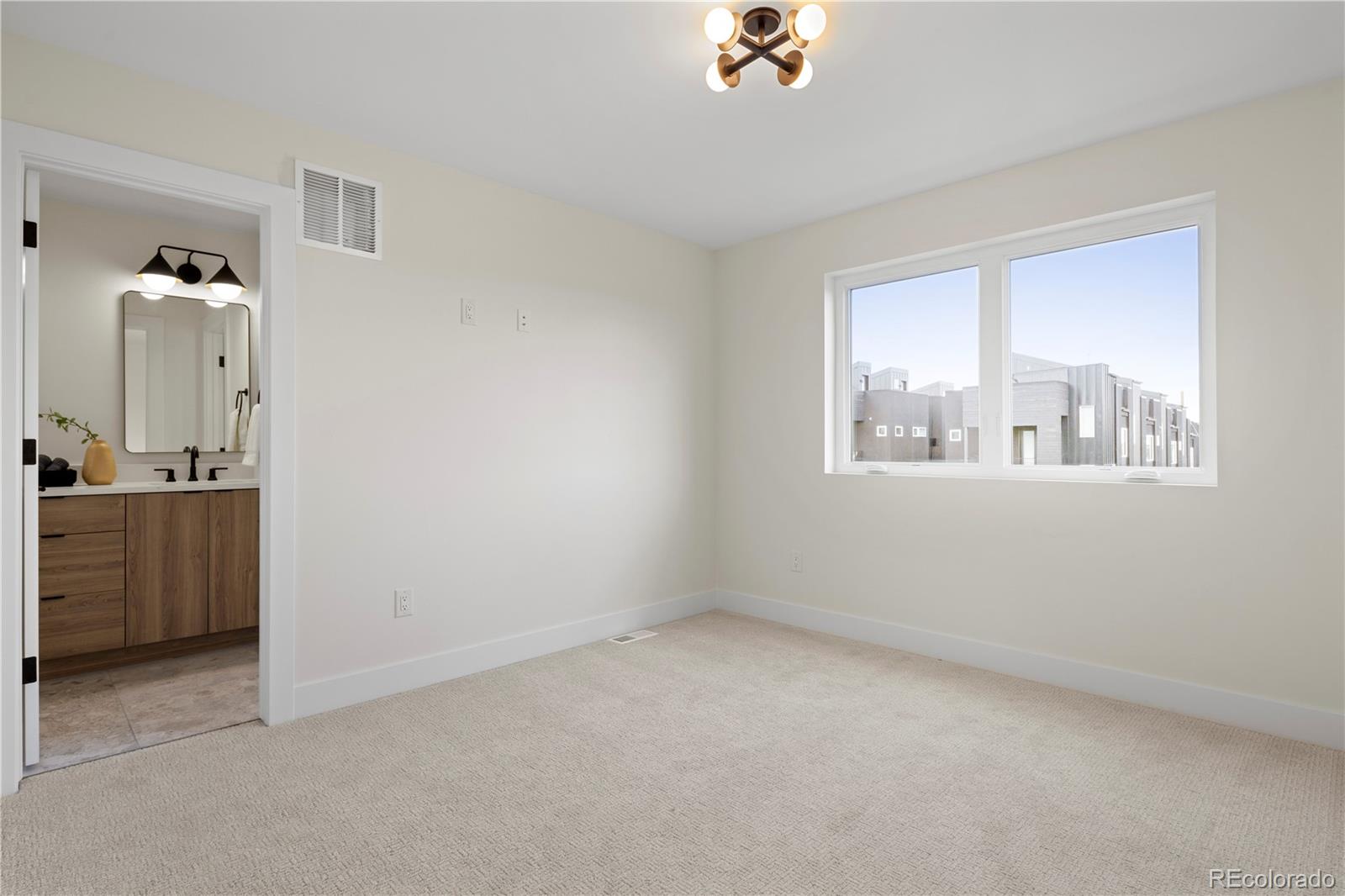 1231 Perry Street #2, Denver, CO 80204, 3 Bedrooms Bedrooms, ,4 BathroomsBathrooms,Residential,For Sale,Perry,REC4162532