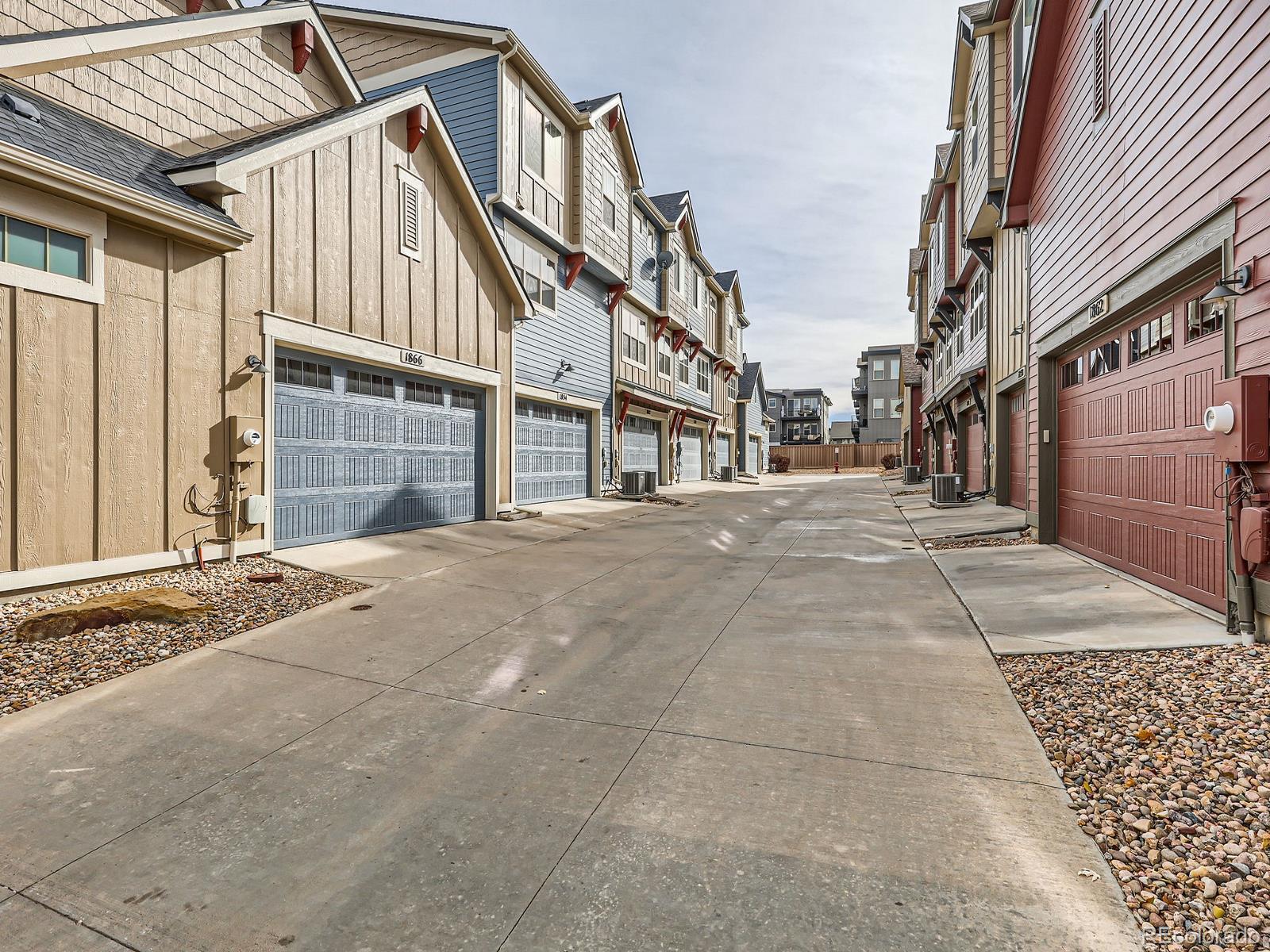 1854 Jules Lane, Louisville, CO 80027, 2 Bedrooms Bedrooms, ,3 BathroomsBathrooms,Residential,For Sale,Jules,REC6310056
