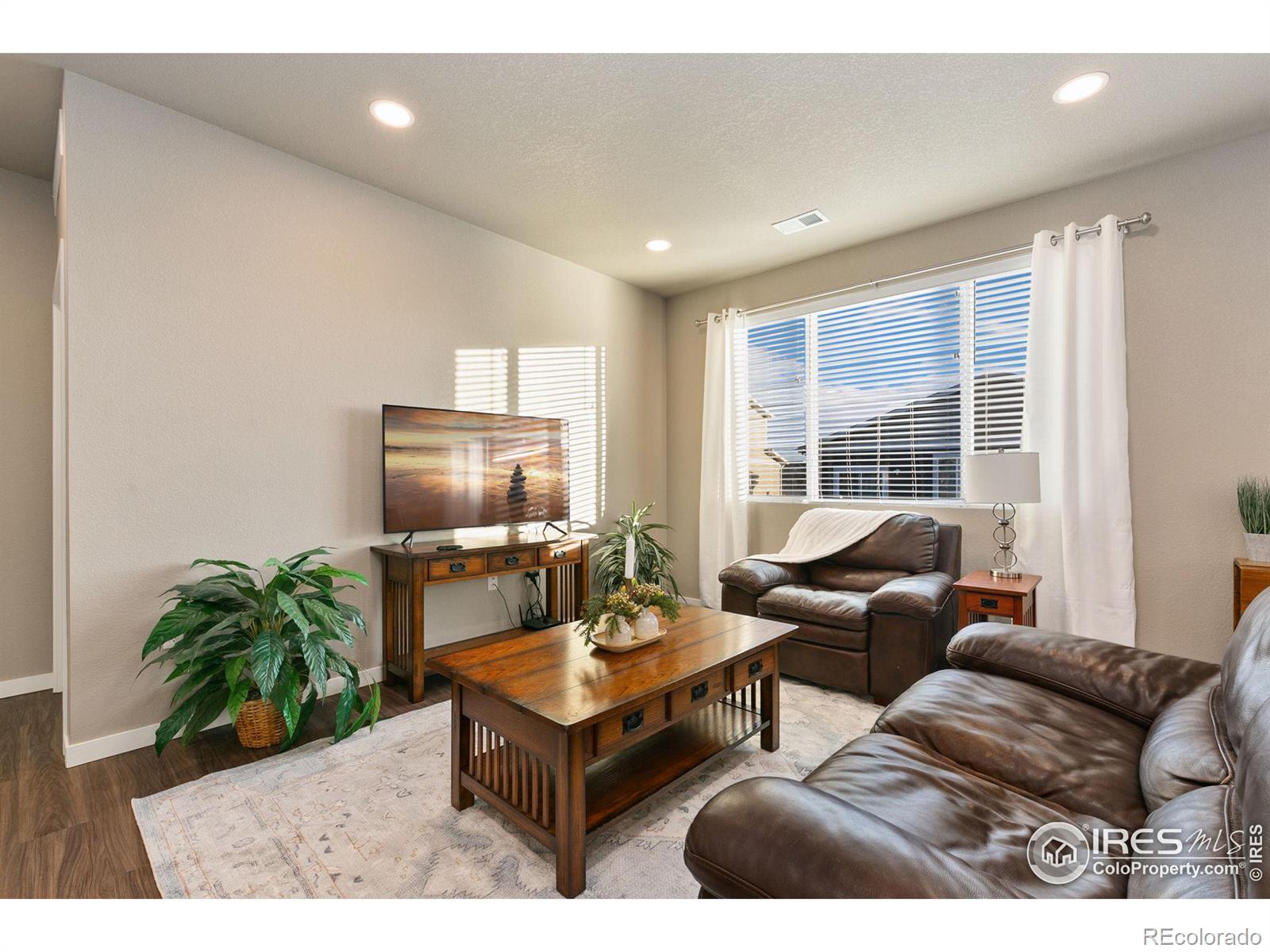 3787 Beech Tree Street, Wellington, CO 80549, 3 Bedrooms Bedrooms, ,2 BathroomsBathrooms,Residential,For Sale,Beech Tree,RECIR1023002