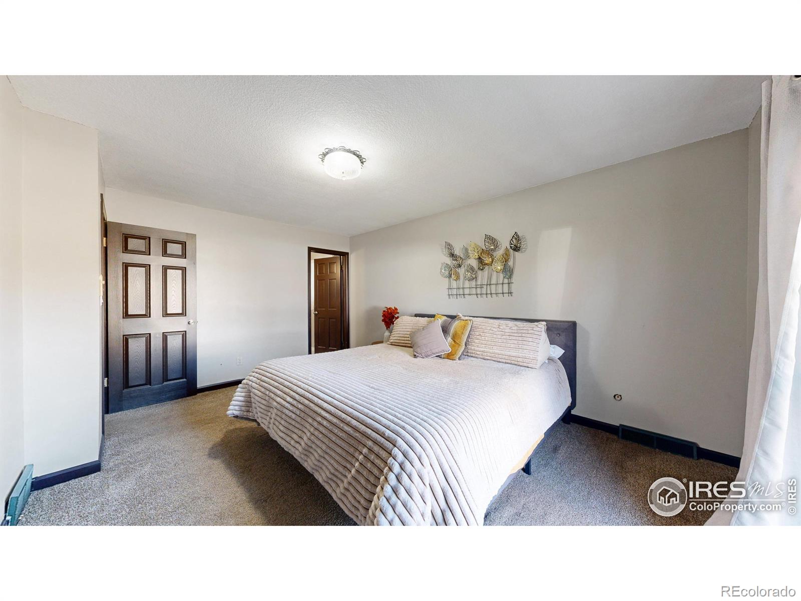 1939 27th Avenue, Greeley, CO 80634, 3 Bedrooms Bedrooms, ,2 BathroomsBathrooms,Residential,For Sale,27th,RECIR1023044