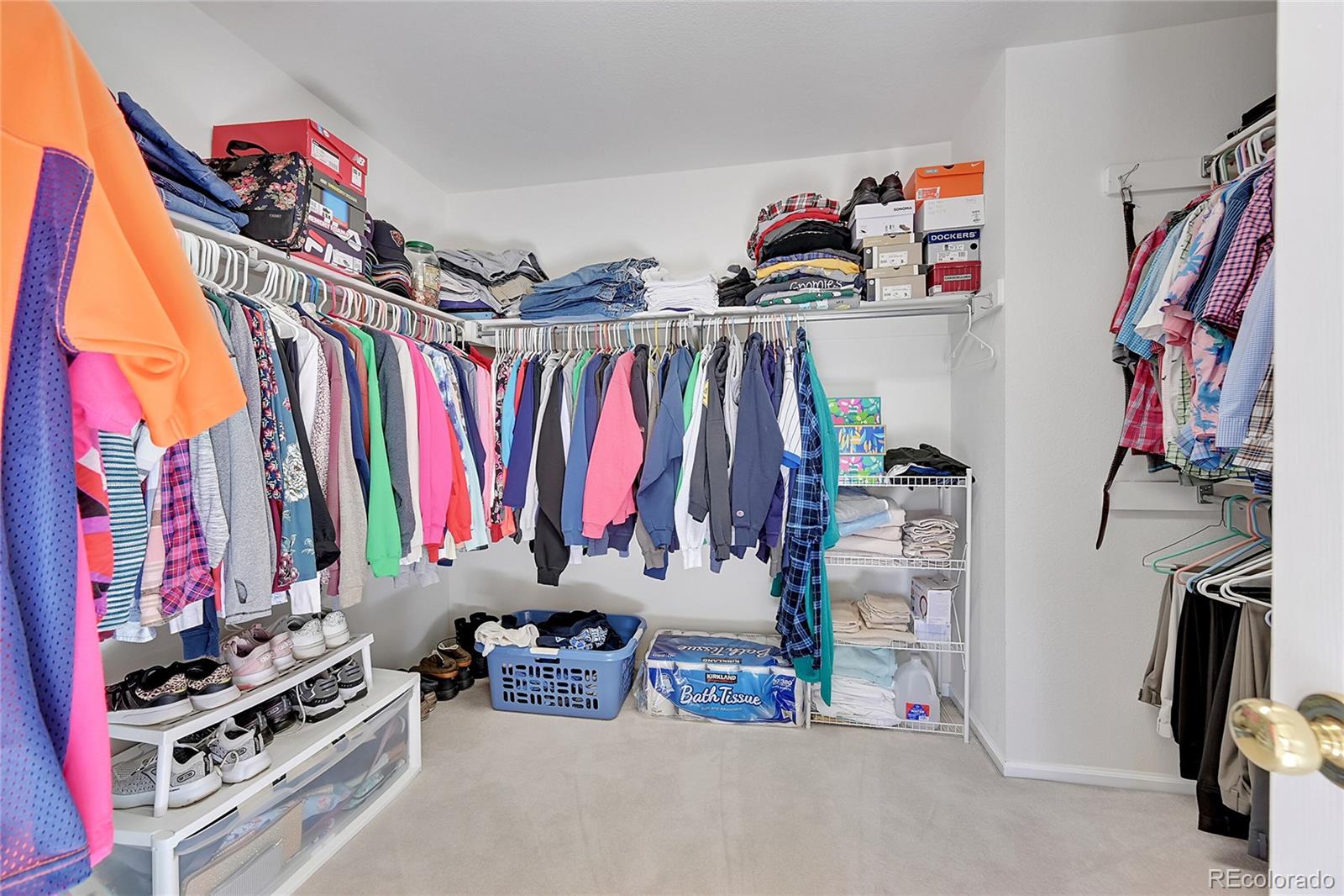 9609 Golden Eagle Drive, Highlands Ranch, CO 80129, 5 Bedrooms Bedrooms, ,4 BathroomsBathrooms,Residential,For Sale,Golden Eagle,REC6152177