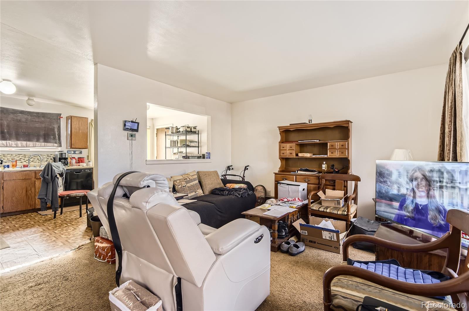 4238 Freeport Way, Denver, CO 80239, 3 Bedrooms Bedrooms, ,2 BathroomsBathrooms,Residential,For Sale,Freeport,REC1759451