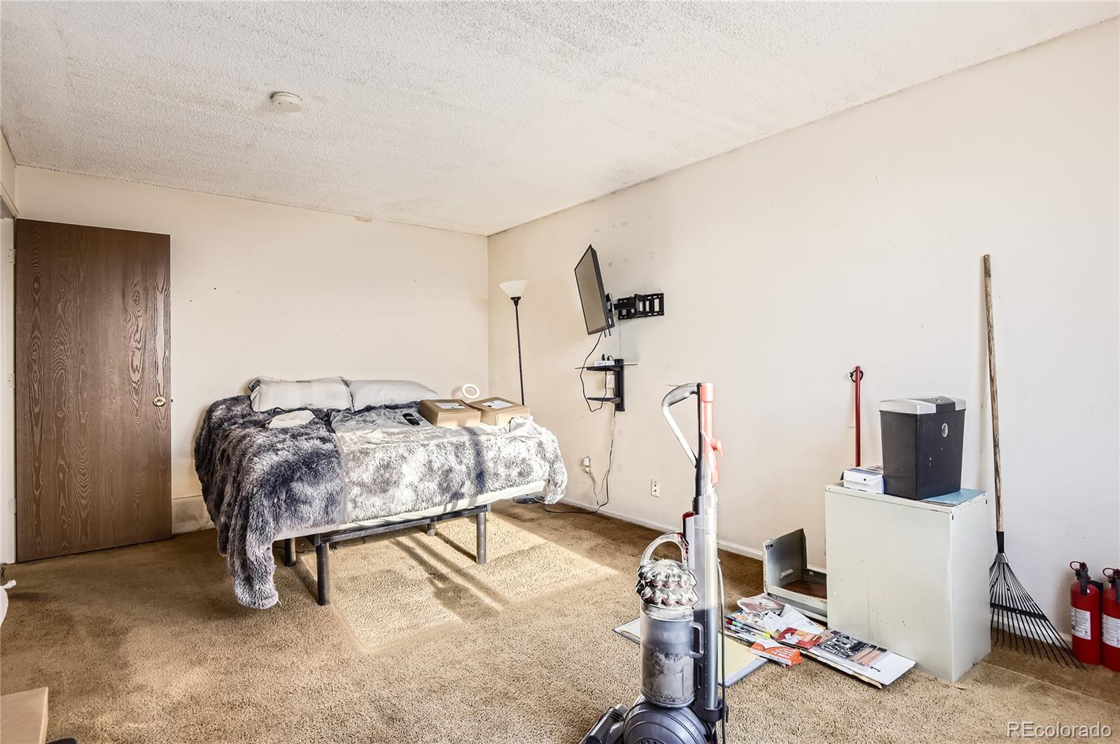 4238 Freeport Way, Denver, CO 80239, 3 Bedrooms Bedrooms, ,2 BathroomsBathrooms,Residential,For Sale,Freeport,REC1759451