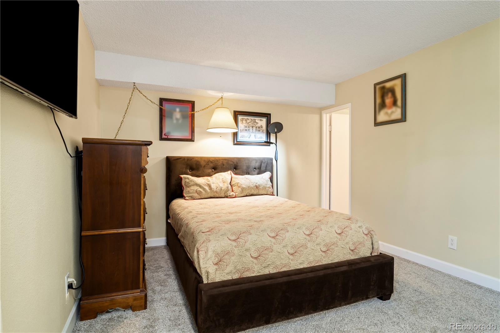 11987 Harvard Avenue #101, Aurora, CO 80014, 2 Bedrooms Bedrooms, ,2 BathroomsBathrooms,Residential,For Sale,Telegraph Hill,Harvard,REC4528356