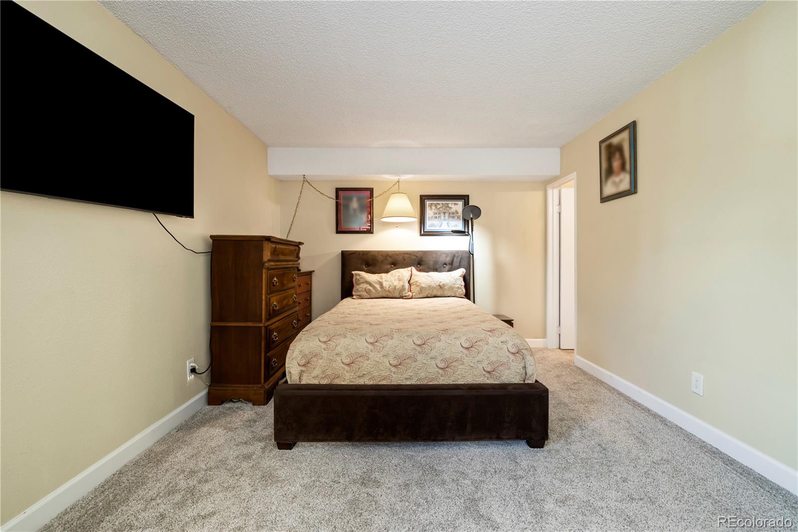11987 Harvard Avenue #101, Aurora, CO 80014, 2 Bedrooms Bedrooms, ,2 BathroomsBathrooms,Residential,For Sale,Telegraph Hill,Harvard,REC4528356