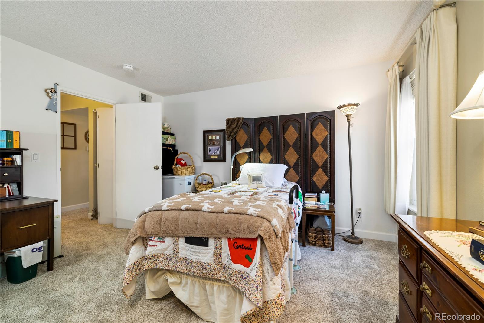 11987 Harvard Avenue #101, Aurora, CO 80014, 2 Bedrooms Bedrooms, ,2 BathroomsBathrooms,Residential,For Sale,Telegraph Hill,Harvard,REC4528356