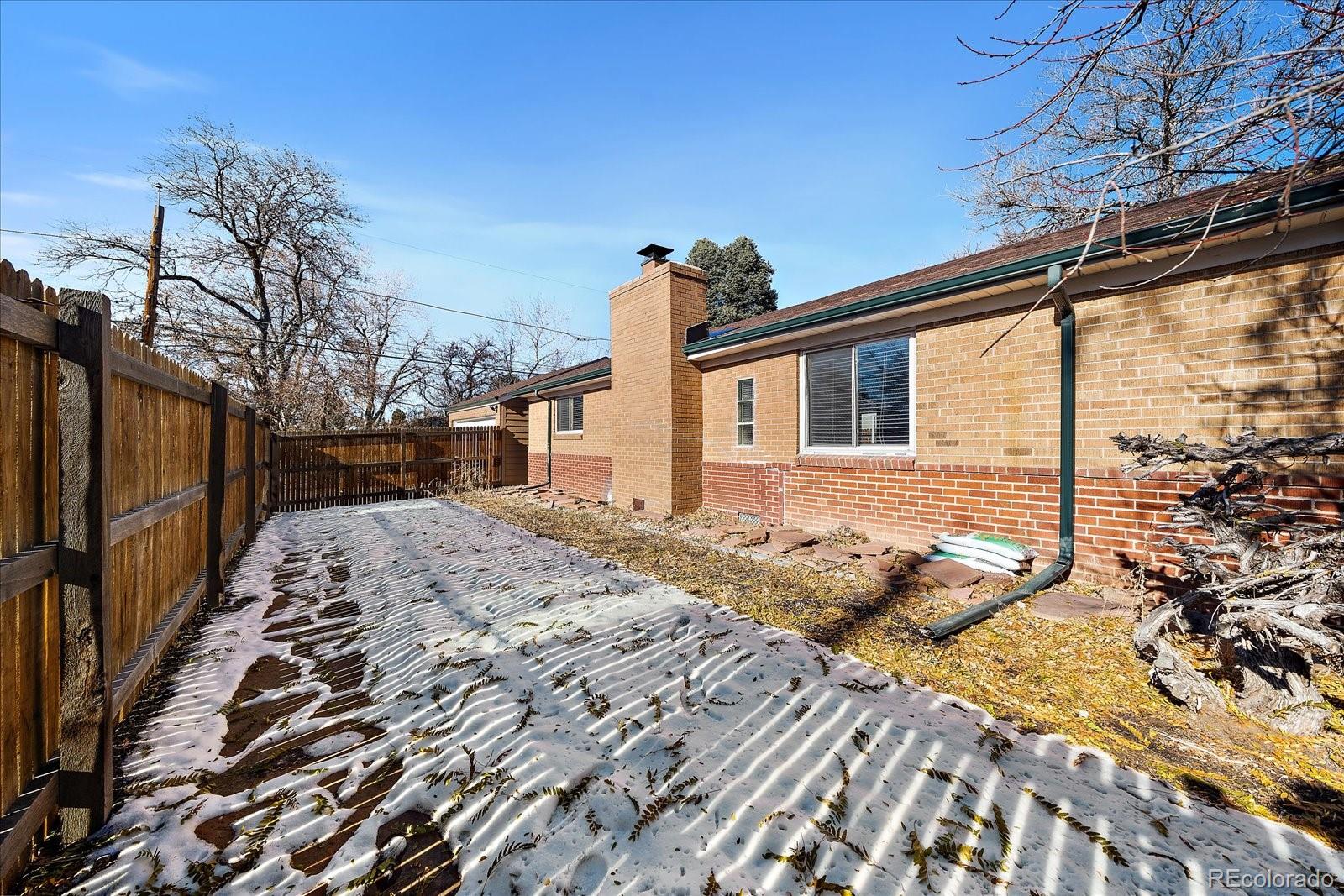 803 Poplar Street, Denver, CO 80220, 4 Bedrooms Bedrooms, ,3 BathroomsBathrooms,Residential,For Sale,Poplar,REC6687588