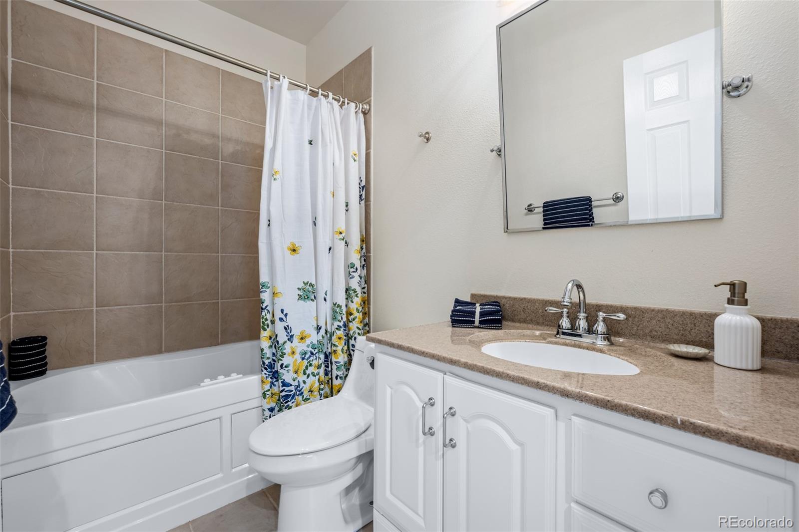 3027 Lawrence Street, Denver, CO 80205, 3 Bedrooms Bedrooms, ,2 BathroomsBathrooms,Income,For Sale,Lawrence,REC6064315