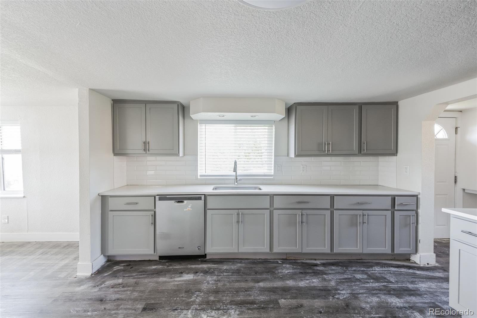 2995 S Zuni Street, Denver, CO 80236, 2 Bedrooms Bedrooms, ,1 BathroomBathrooms,Residential,For Sale,Zuni,REC4399009