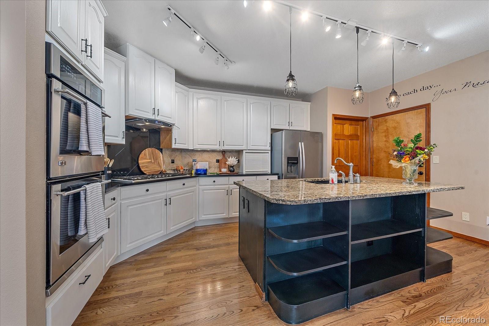 107 Fairfield Lane, Louisville, CO 80027, 4 Bedrooms Bedrooms, ,4 BathroomsBathrooms,Residential,For Sale,Fairfield,REC2412050