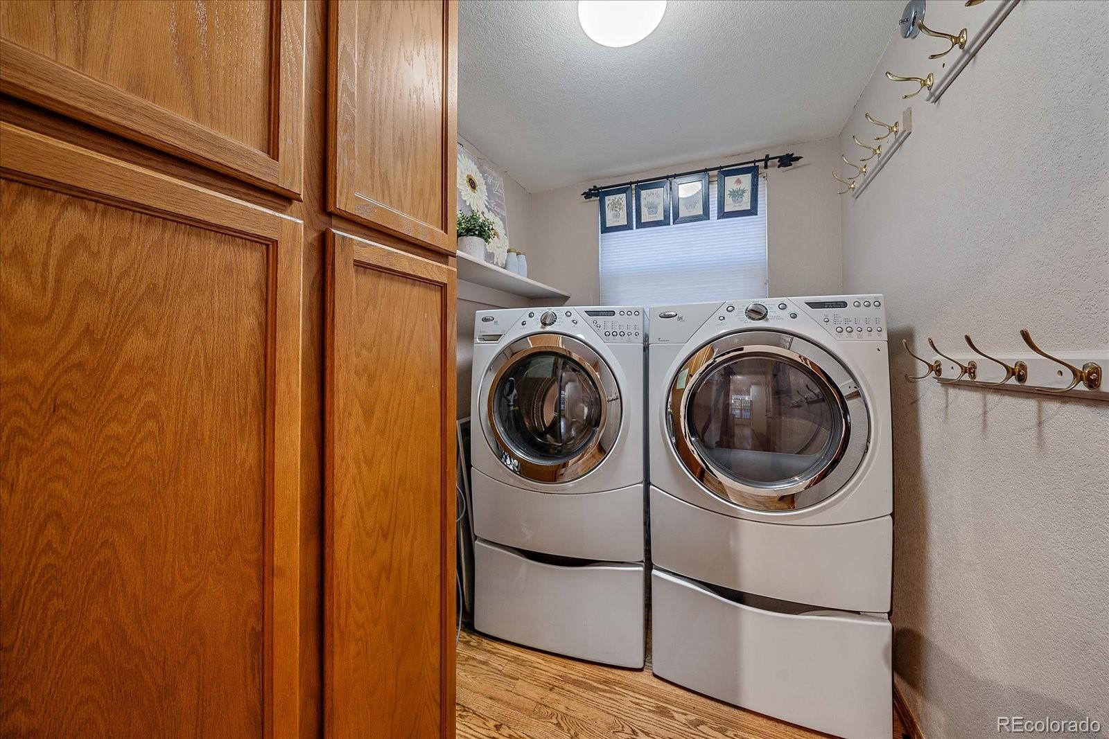 107 Fairfield Lane, Louisville, CO 80027, 4 Bedrooms Bedrooms, ,4 BathroomsBathrooms,Residential,For Sale,Fairfield,REC2412050