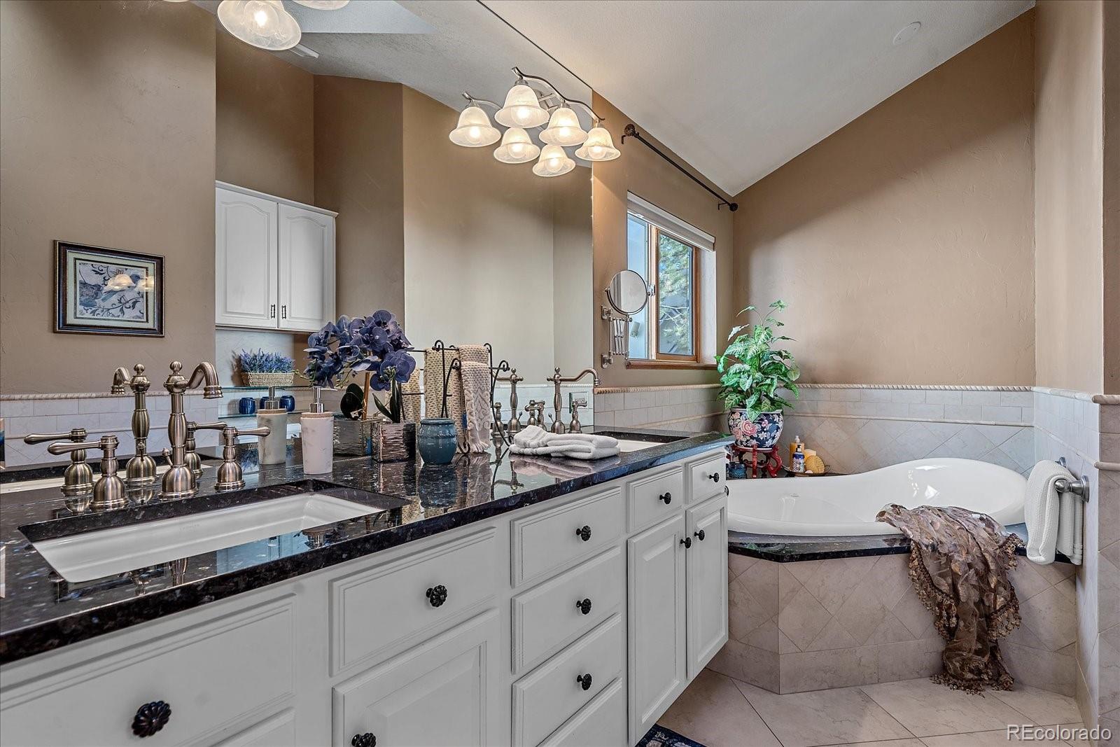 107 Fairfield Lane, Louisville, CO 80027, 4 Bedrooms Bedrooms, ,4 BathroomsBathrooms,Residential,For Sale,Fairfield,REC2412050