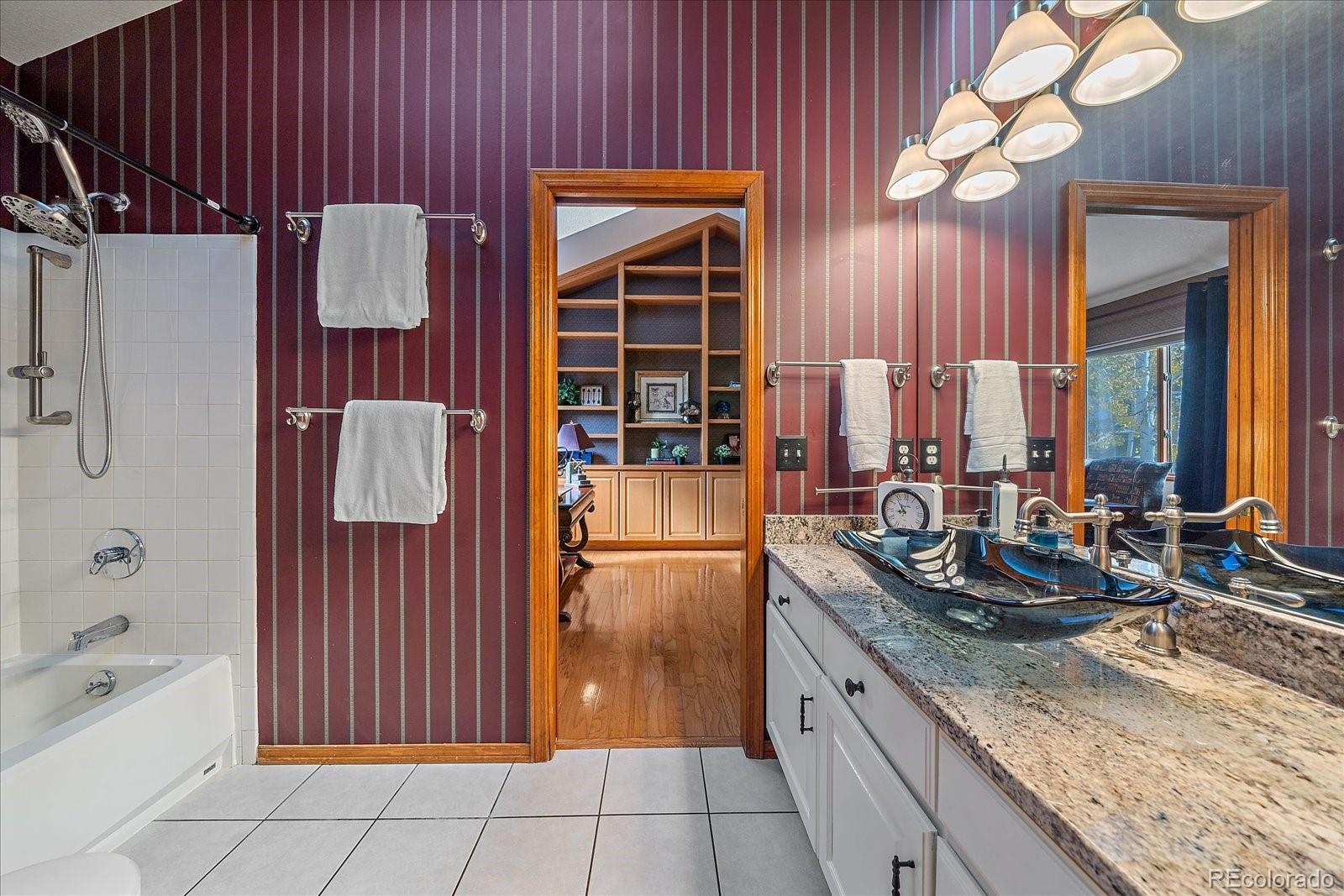 107 Fairfield Lane, Louisville, CO 80027, 4 Bedrooms Bedrooms, ,4 BathroomsBathrooms,Residential,For Sale,Fairfield,REC2412050