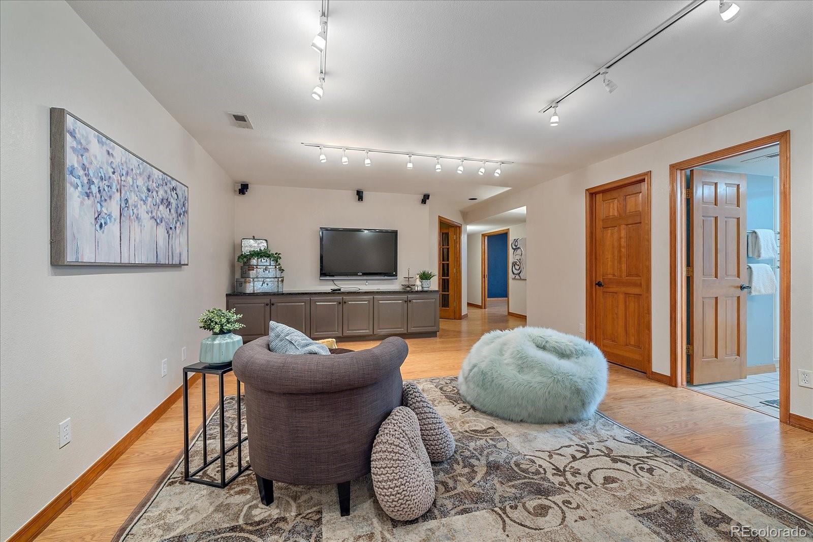 107 Fairfield Lane, Louisville, CO 80027, 4 Bedrooms Bedrooms, ,4 BathroomsBathrooms,Residential,For Sale,Fairfield,REC2412050